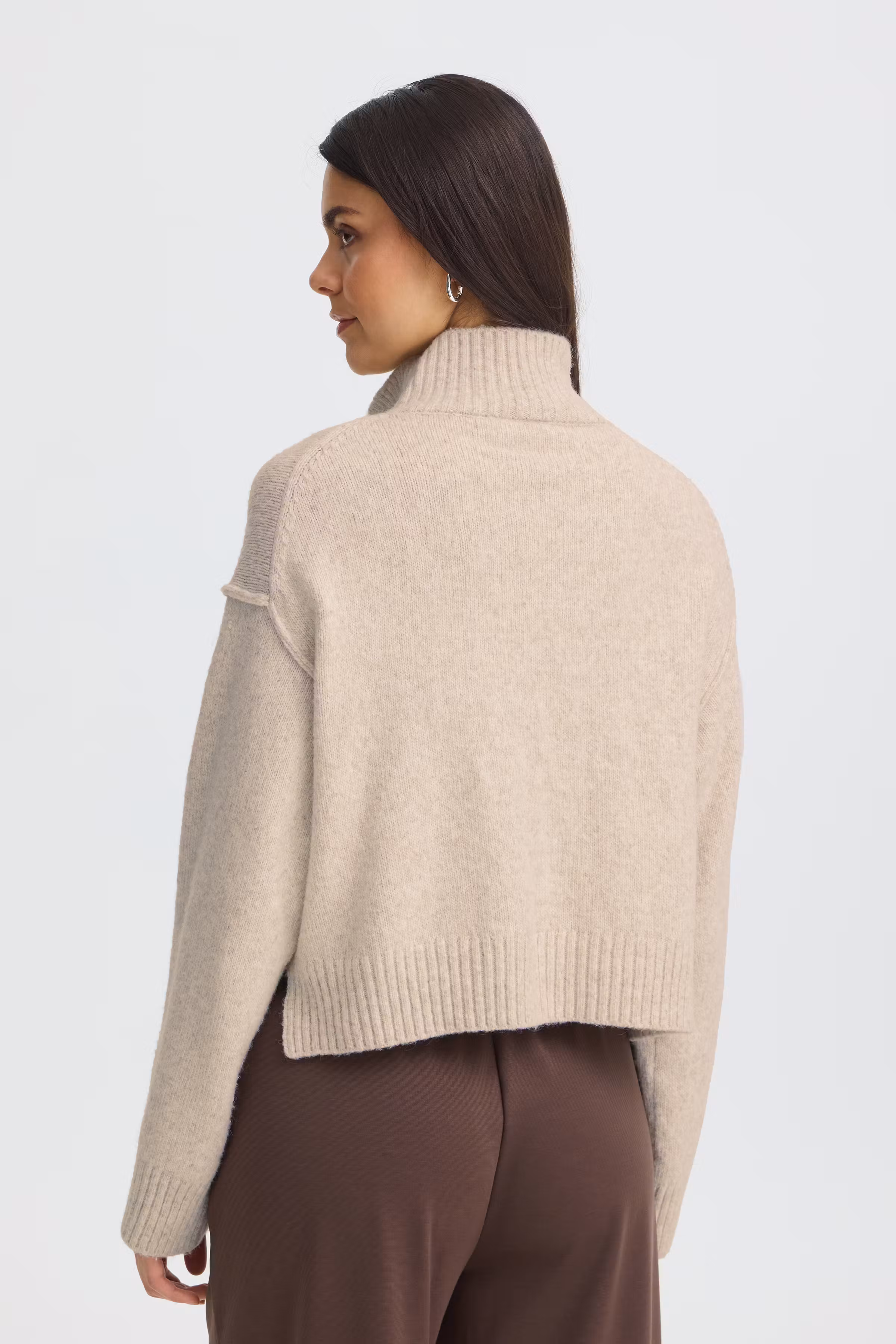 FRGIGI Pullover LOOKBOOK BACK 20618302-1304011