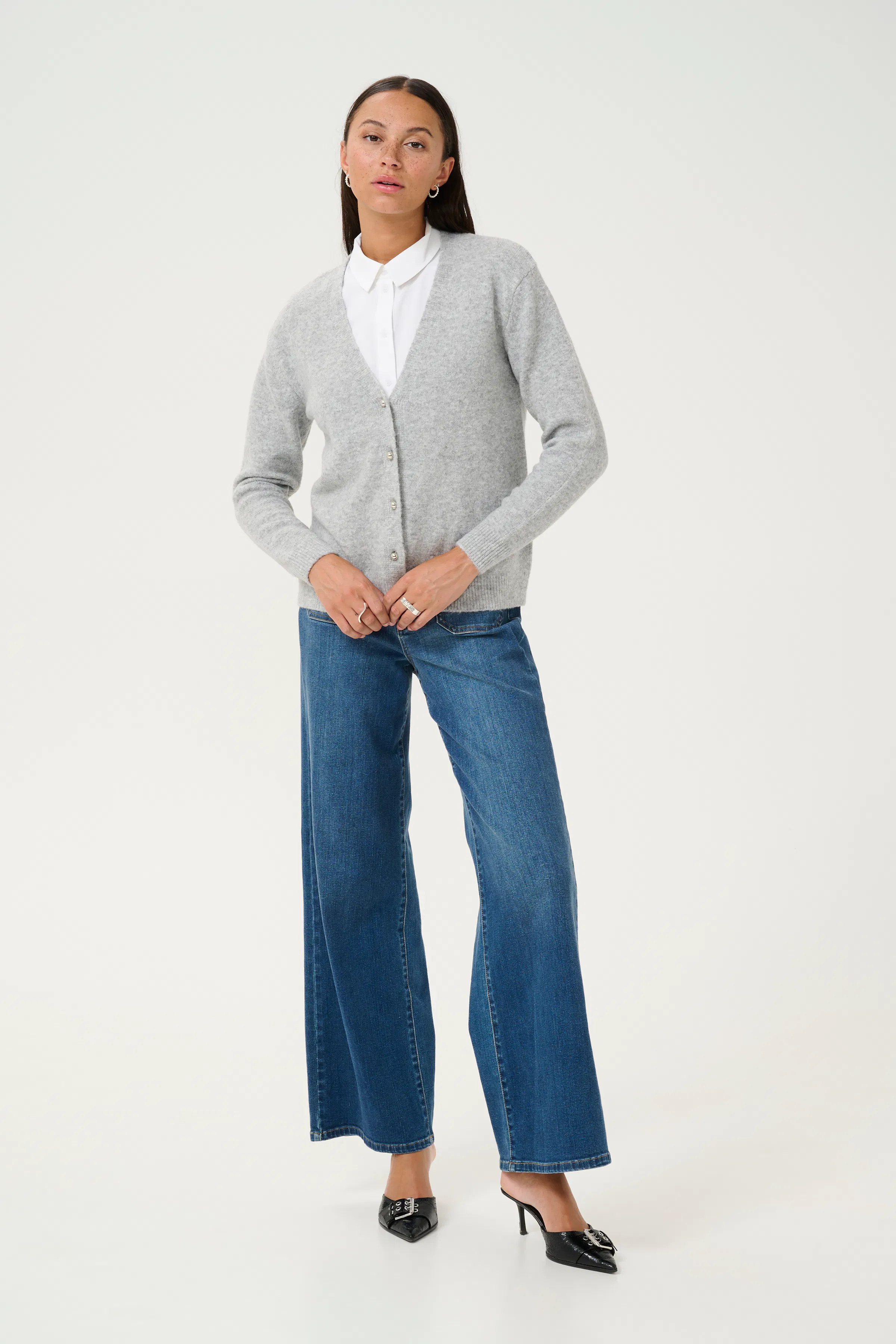KAbine Krage LOOKBOOK FRONT 10509936-110602