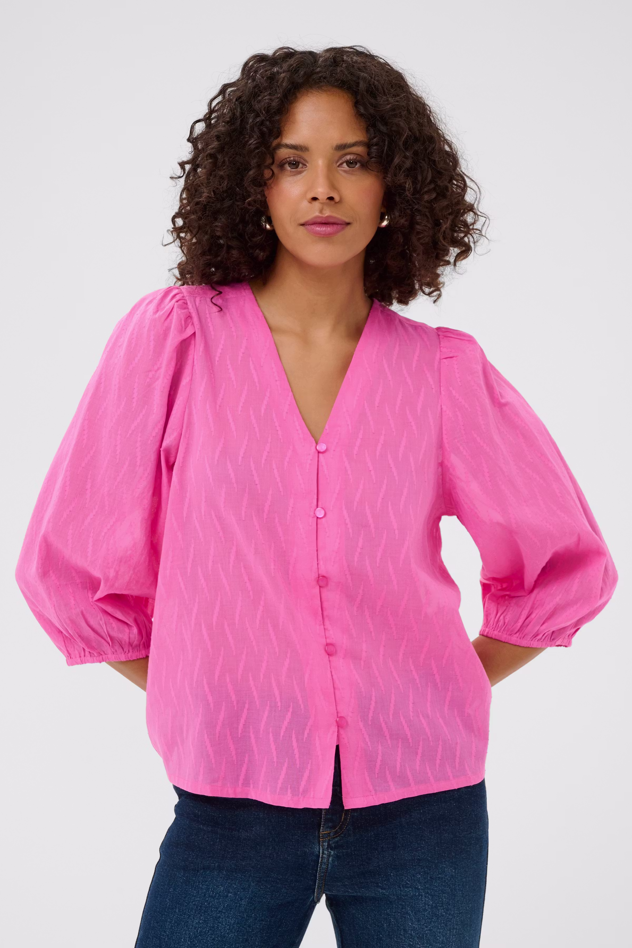 KAgabriela Bluse LOOKBOOK FRONT 10511205-162118