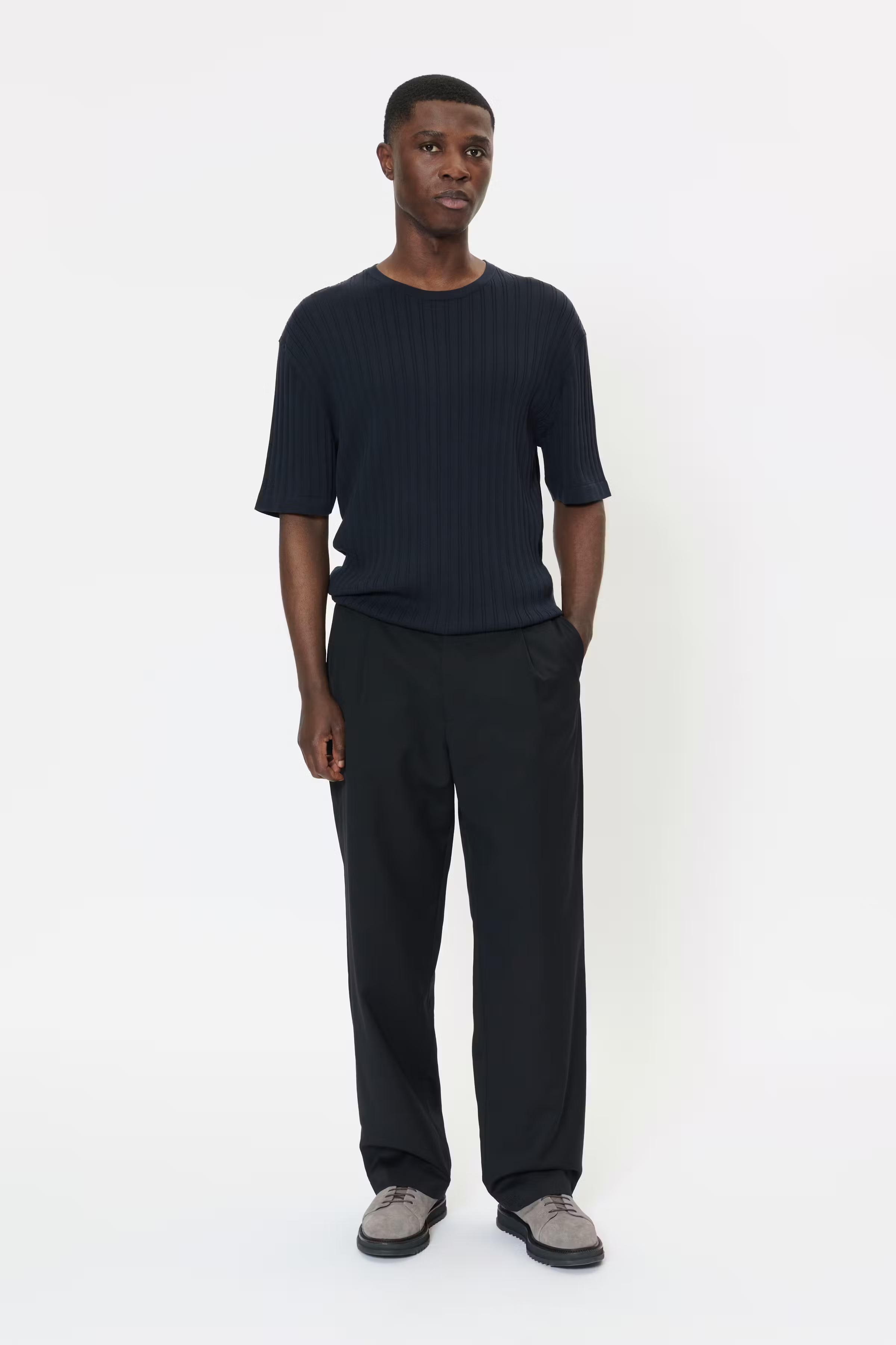 MAtrivolt Pullover LOOKBOOK FRONT 30208966-194011