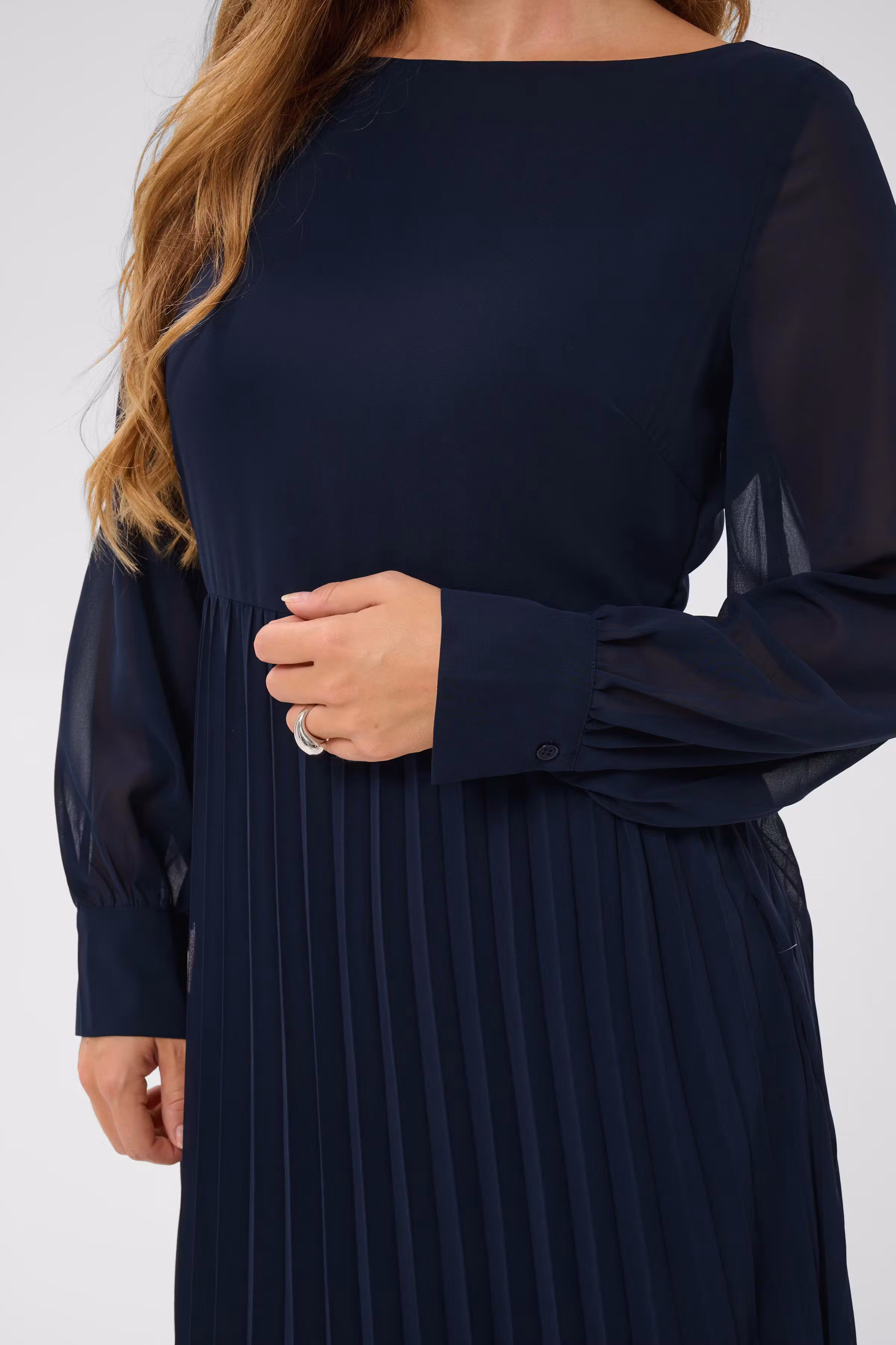 KAlorinda Kleid LOOKBOOK DETAIL 10513212-194020