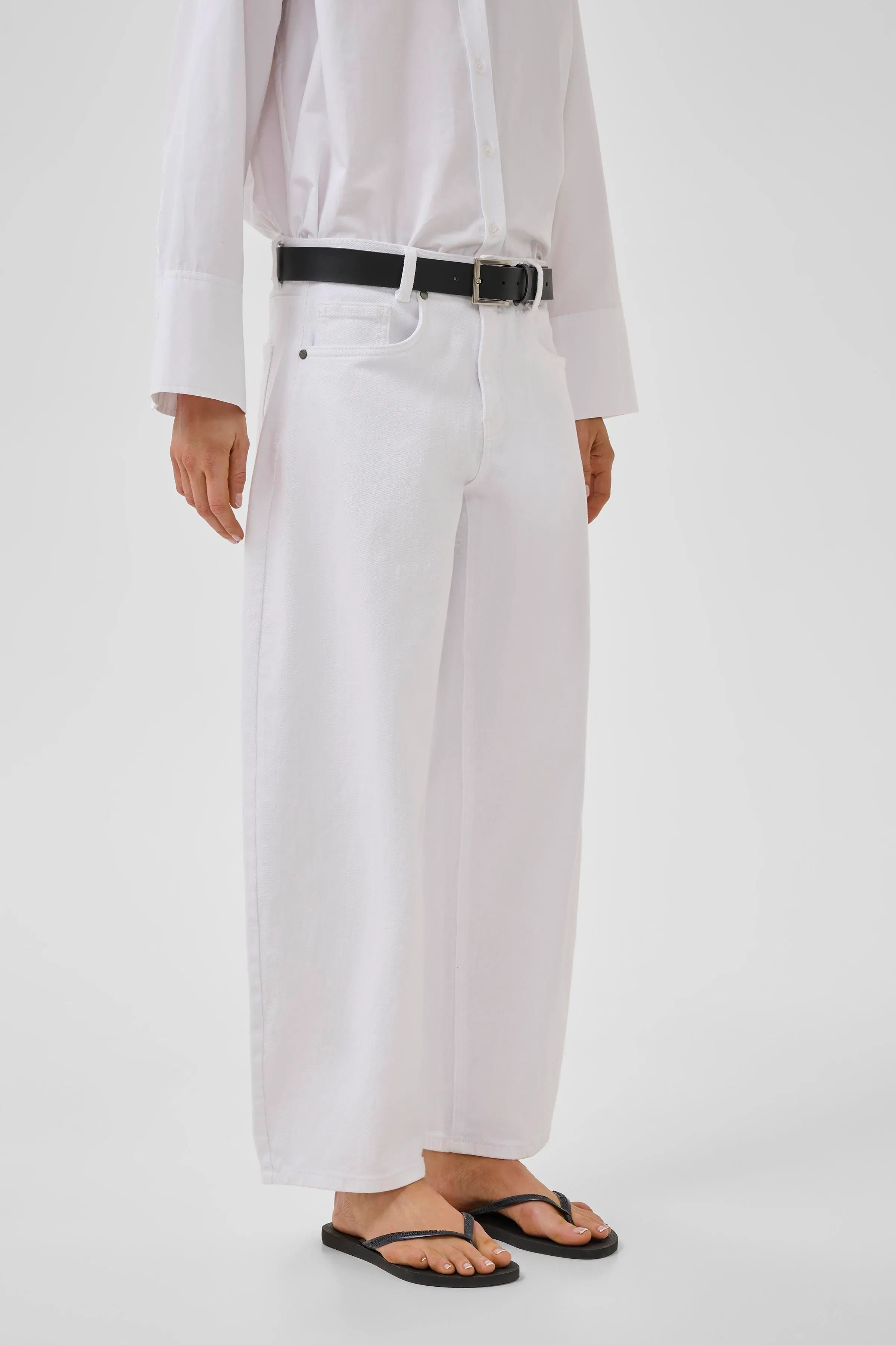 MWBaloo Jeans LOOKBOOK FRONT 10705567-110601