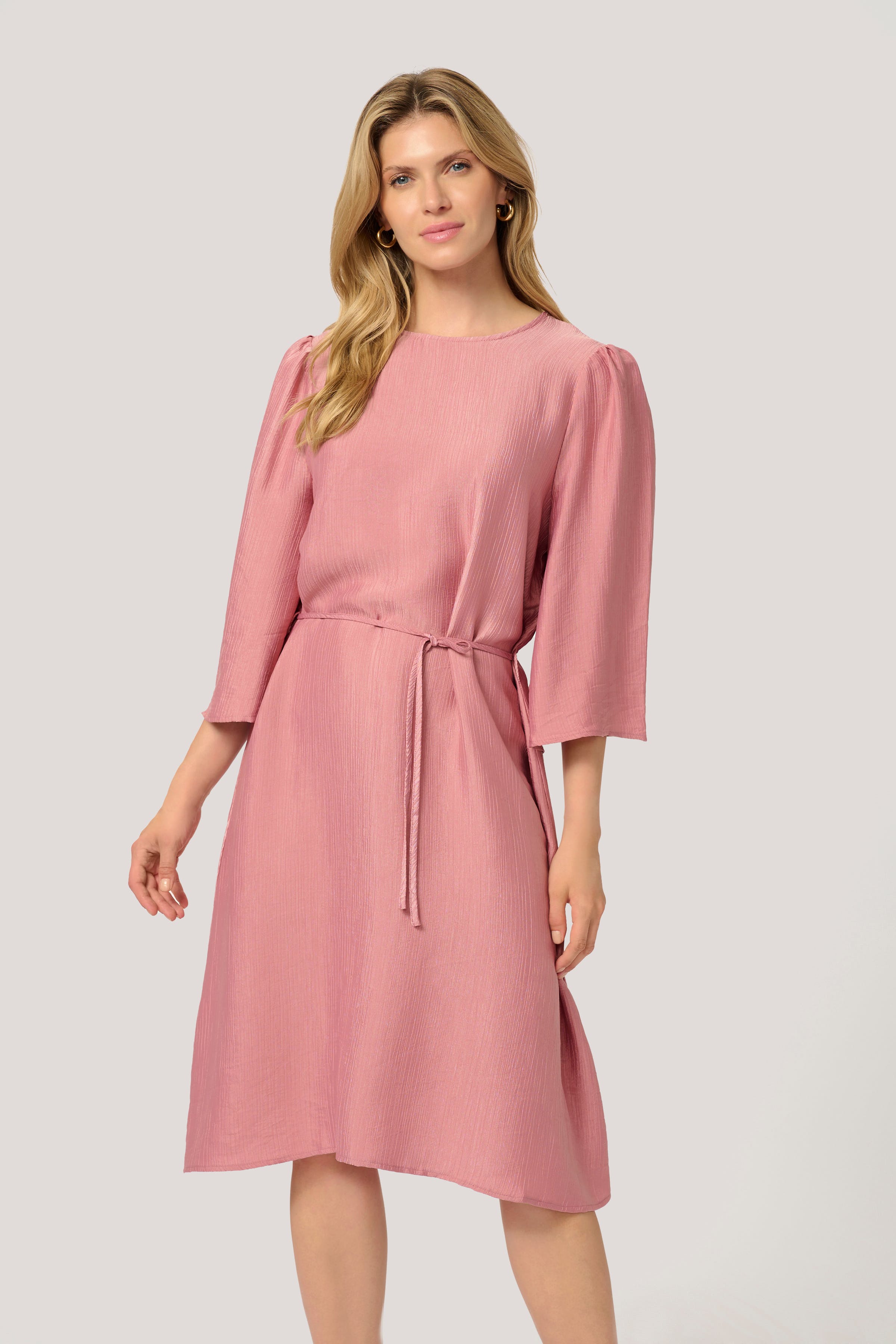 KAvictoria Klänning LOOKBOOK FRONT 10509728-171609