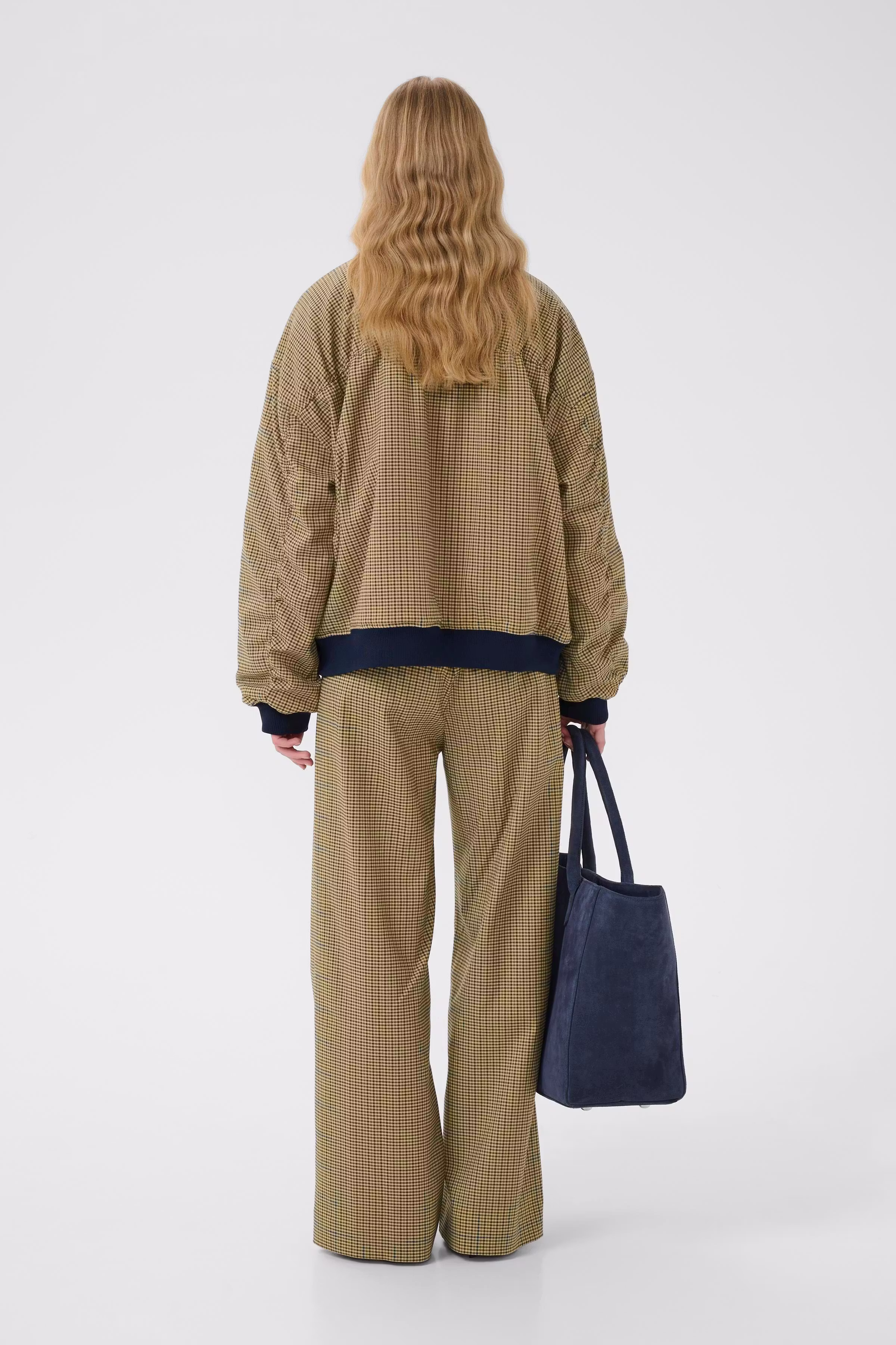 GZchicca Bomber jacket LOOKBOOK BACK 10910893-108853