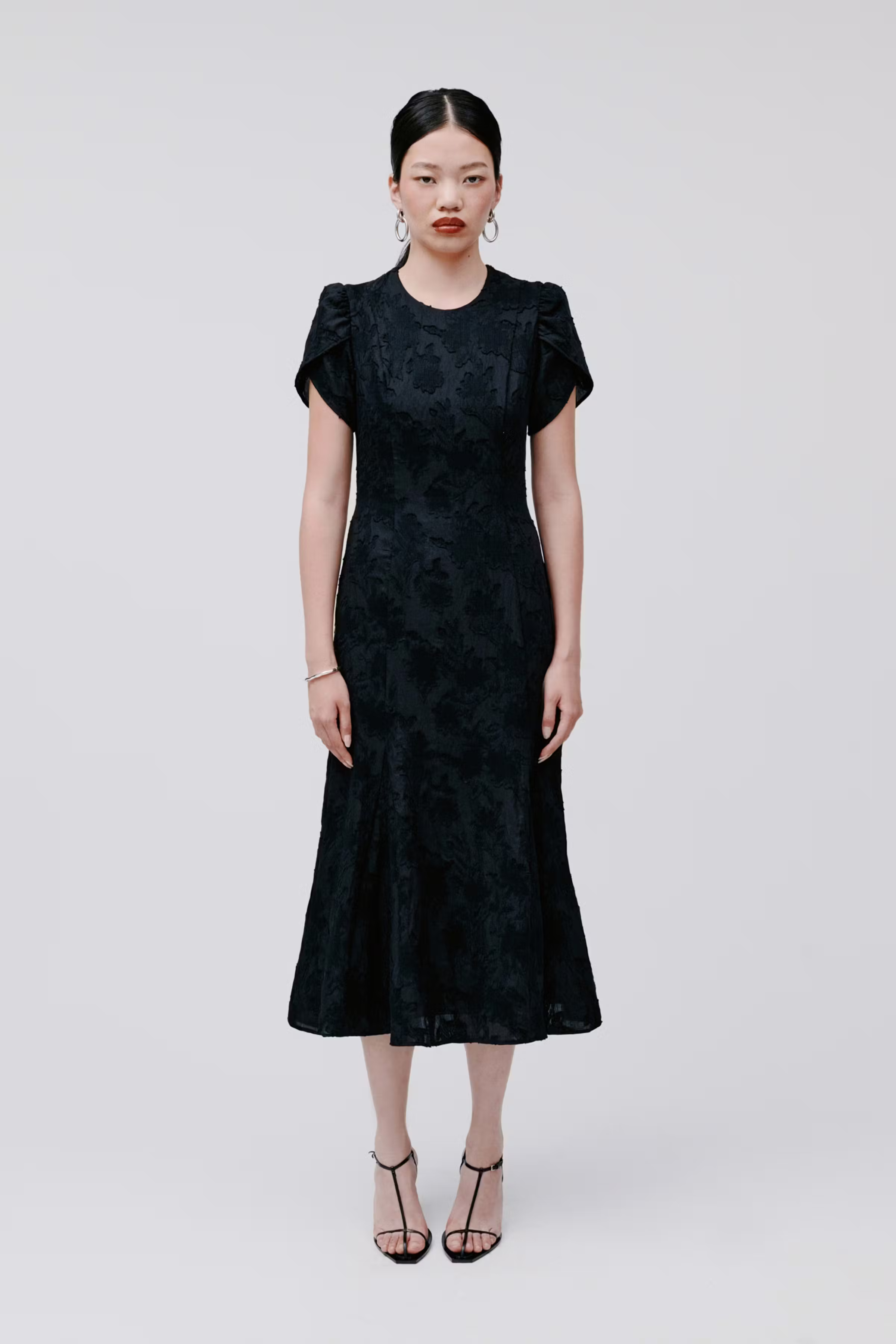 NASRIN Dress LOOKBOOK FRONT 30600663-BK999