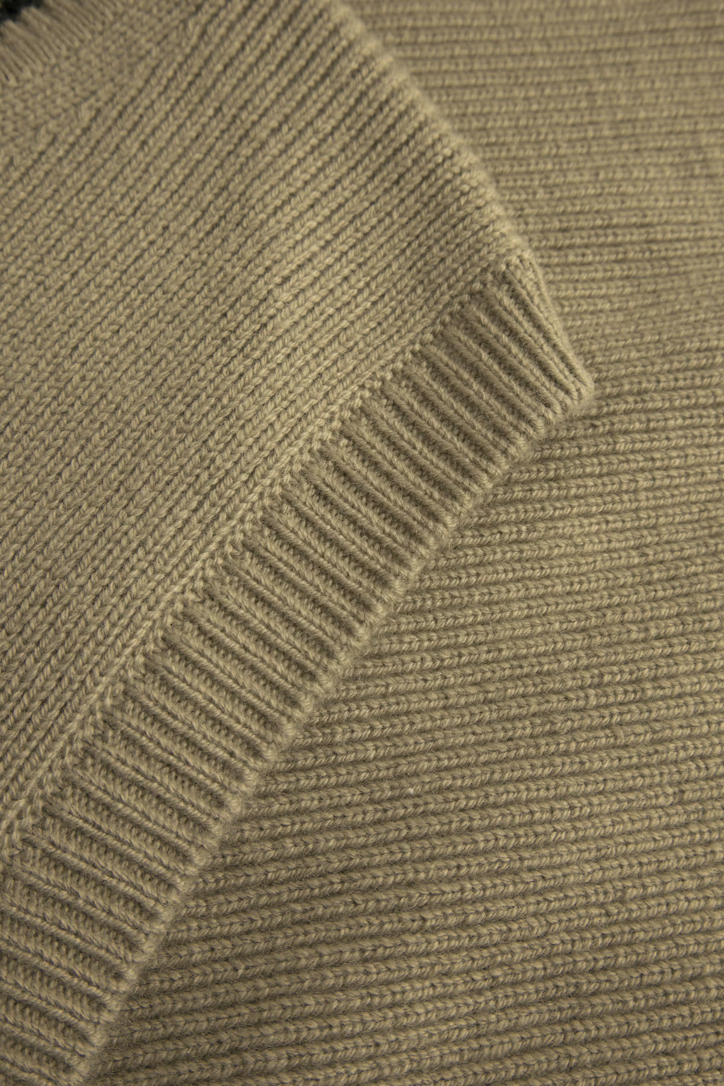 WWCobek Pullunder PACK DETAIL 30251521-181108