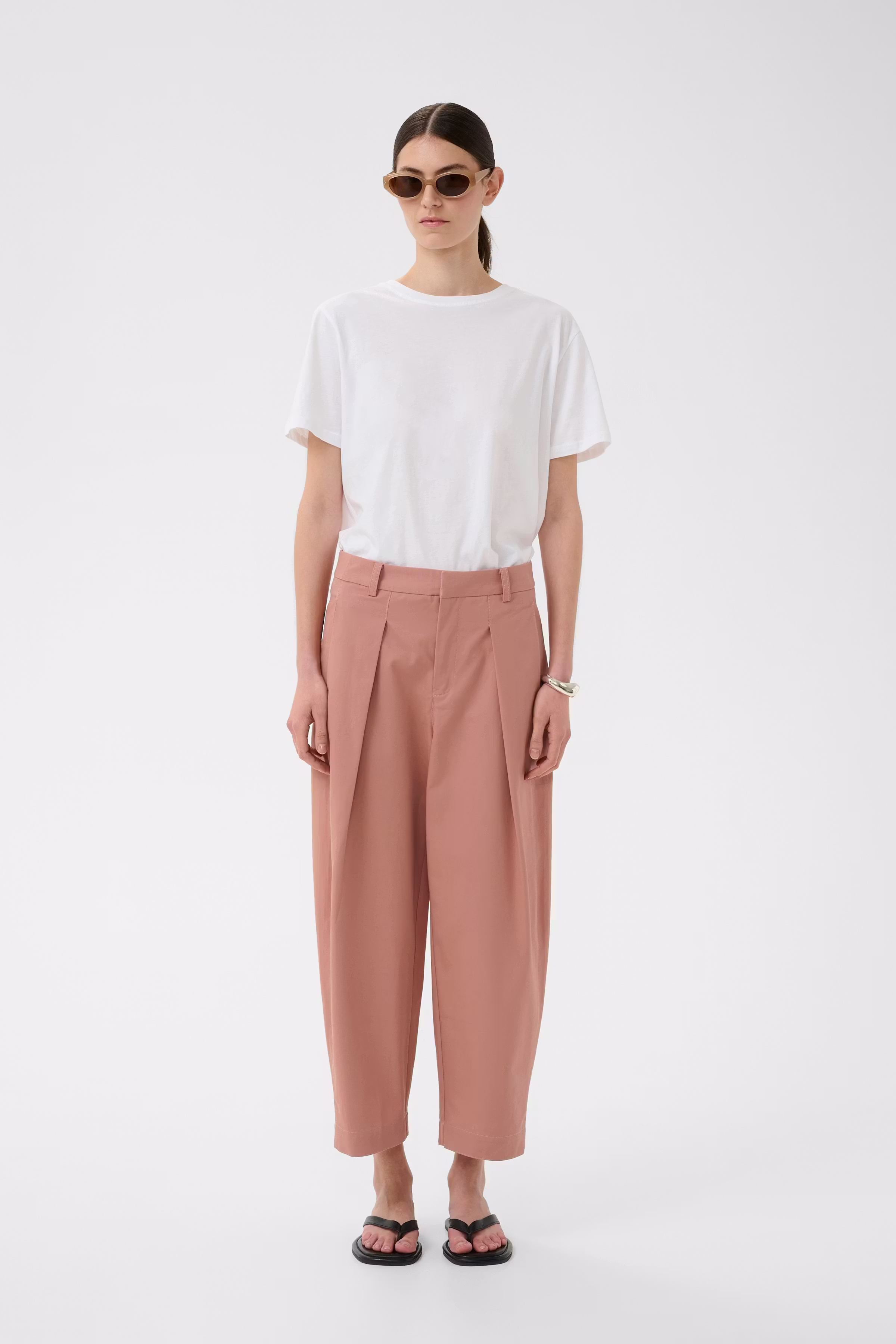 TinikkaIW Cropped Trousers LOOKBOOK FRONT 30111258-171514