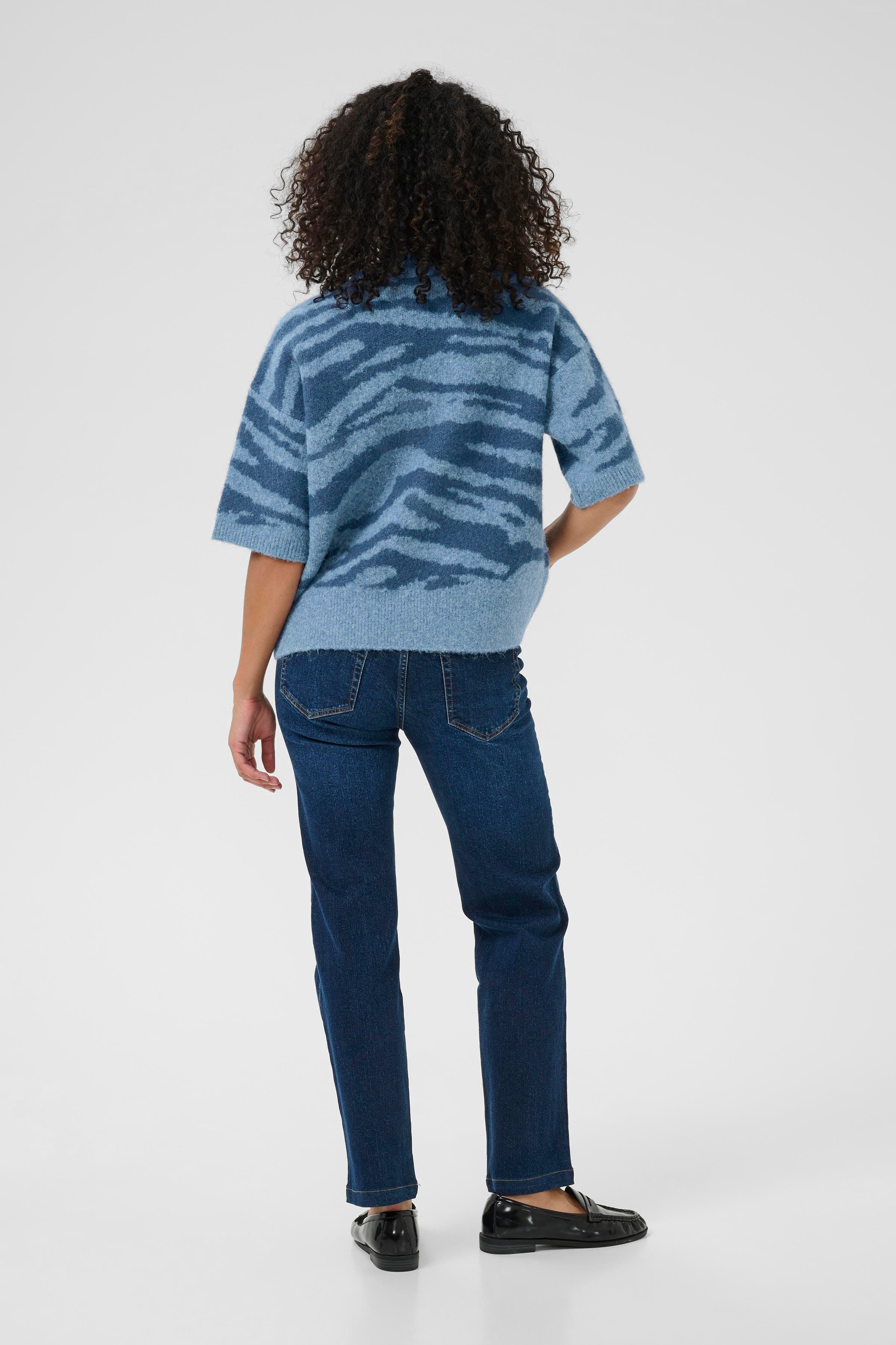 KAsandra Pullover LOOKBOOK BACK 10510453-108395