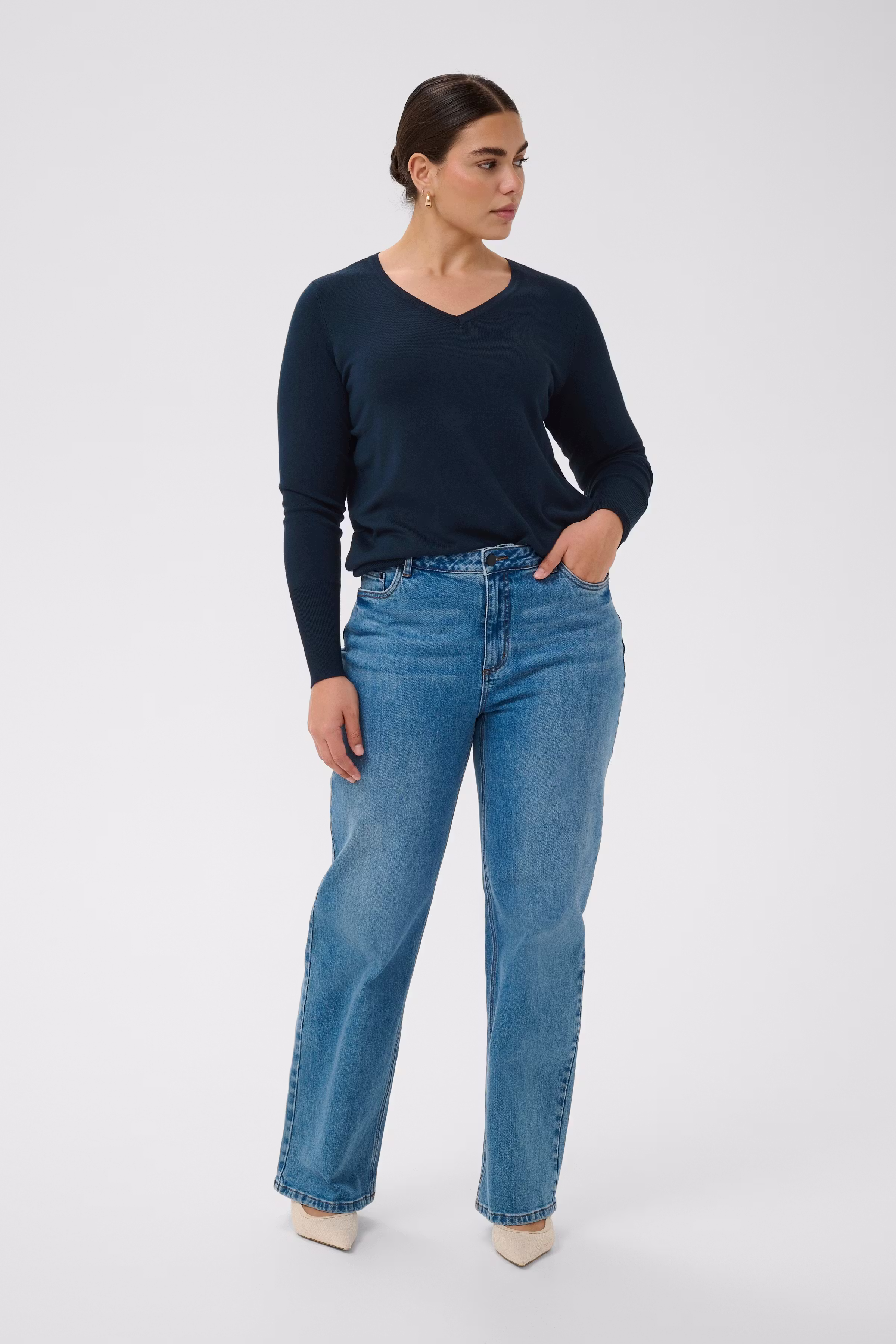 KClizzy Pullover LOOKBOOK FRONT 10584065-194020