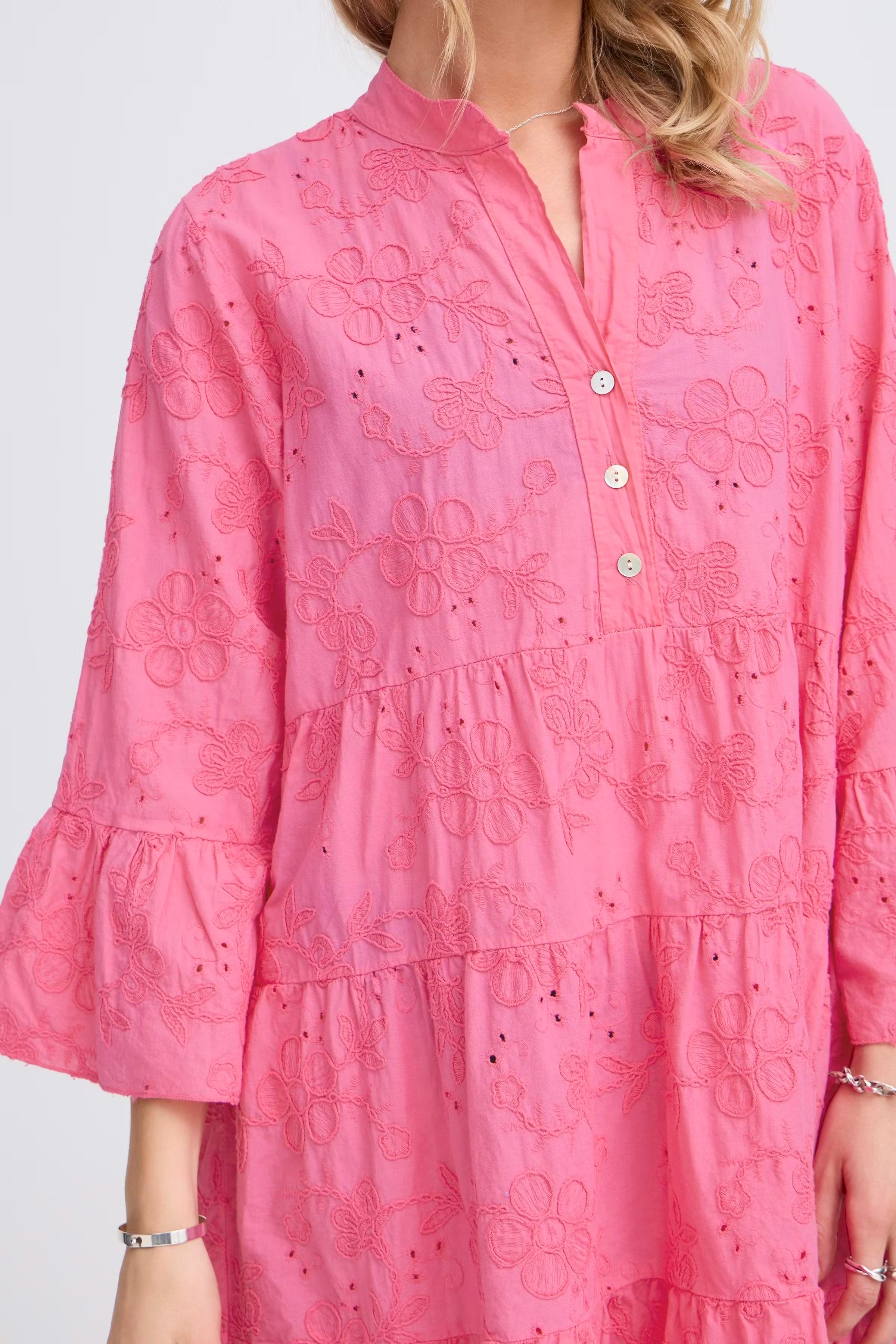 SBLUCKY Kjole LOOKBOOK DETAIL 22100982-182133