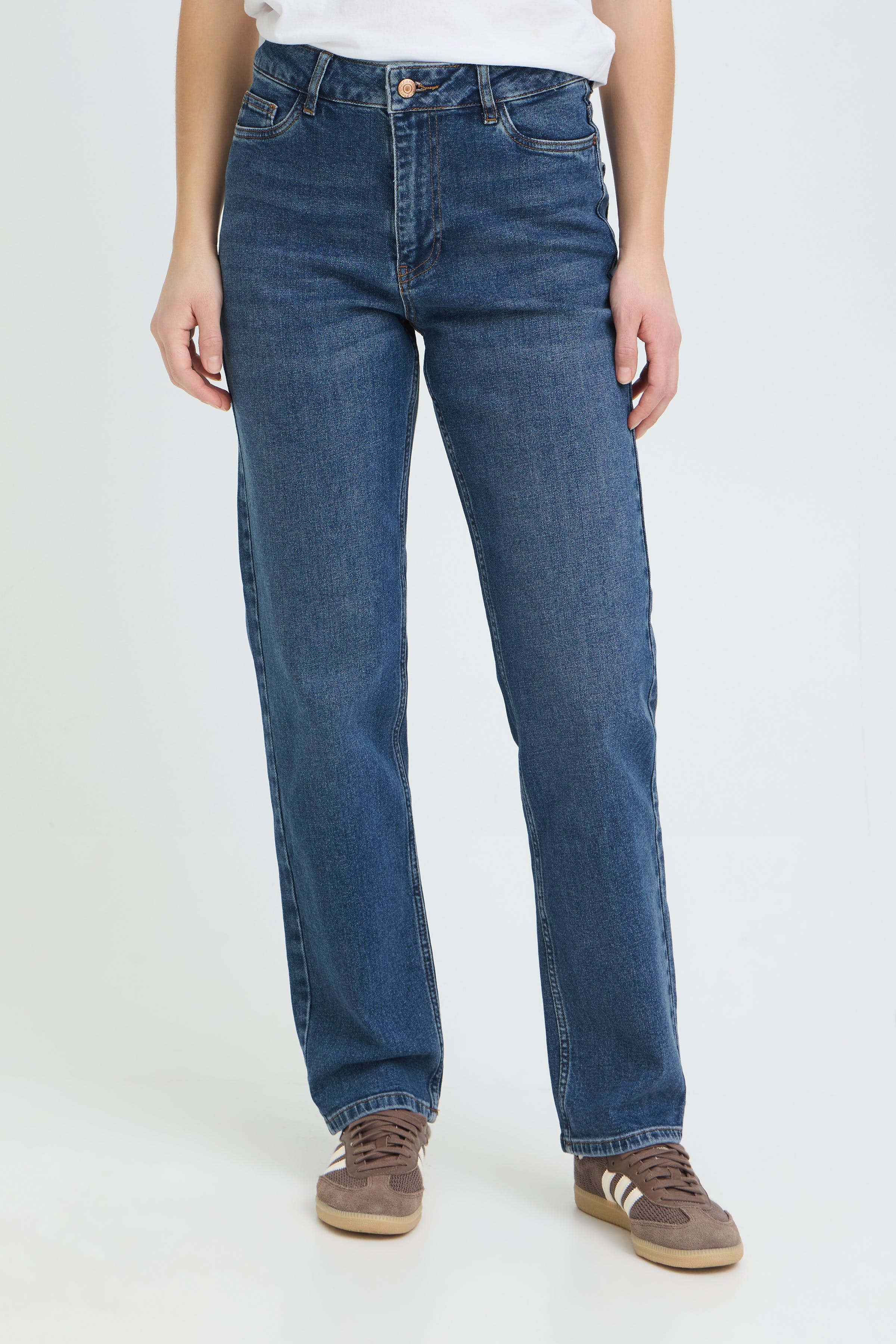 PZLIVA UHW Jeans Straight Leg LOOKBOOK FRONT 50206516-200005