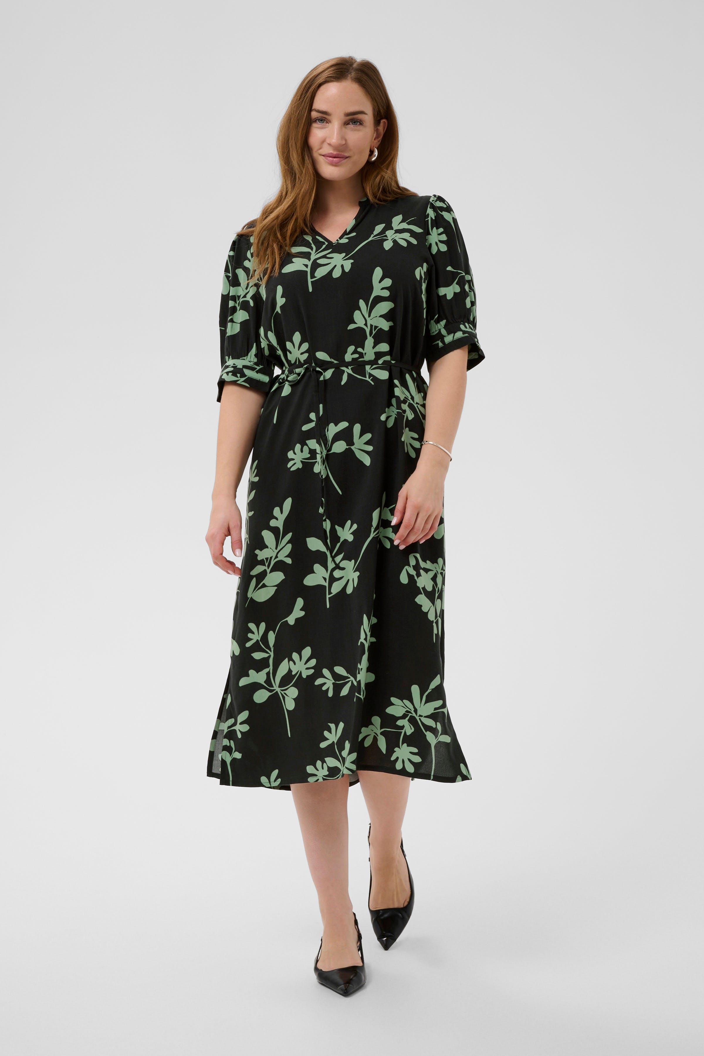 BPrikka Kleid LOOKBOOK FRONT 40200126-109273