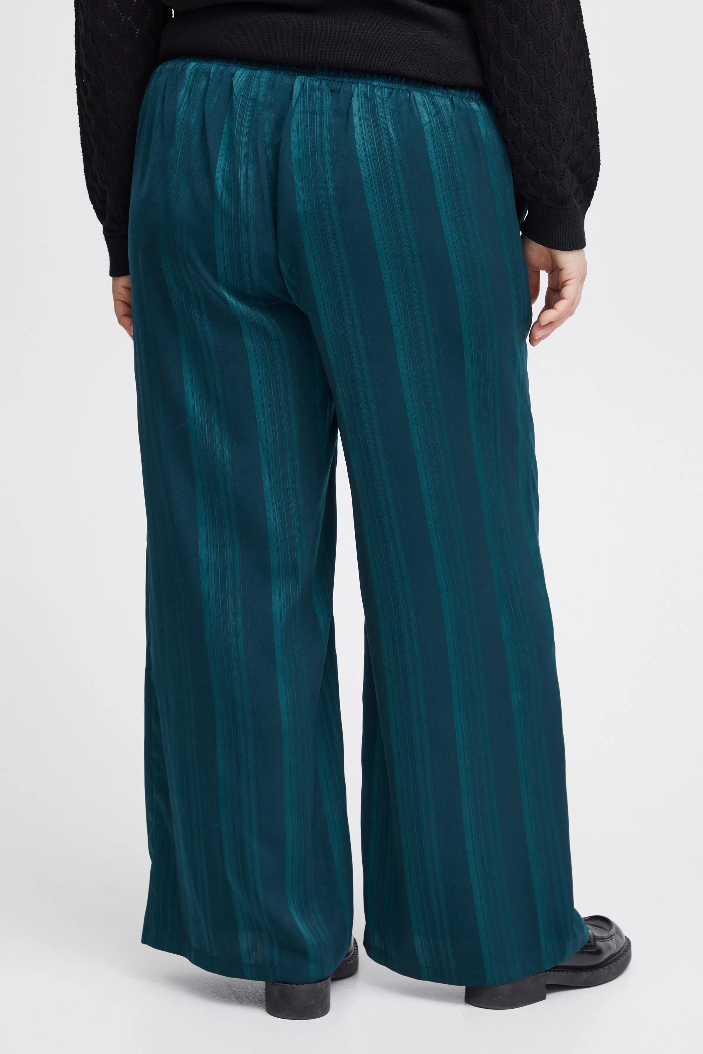 FPYNDA Bukser LOOKBOOK BACK 20613094-195320
