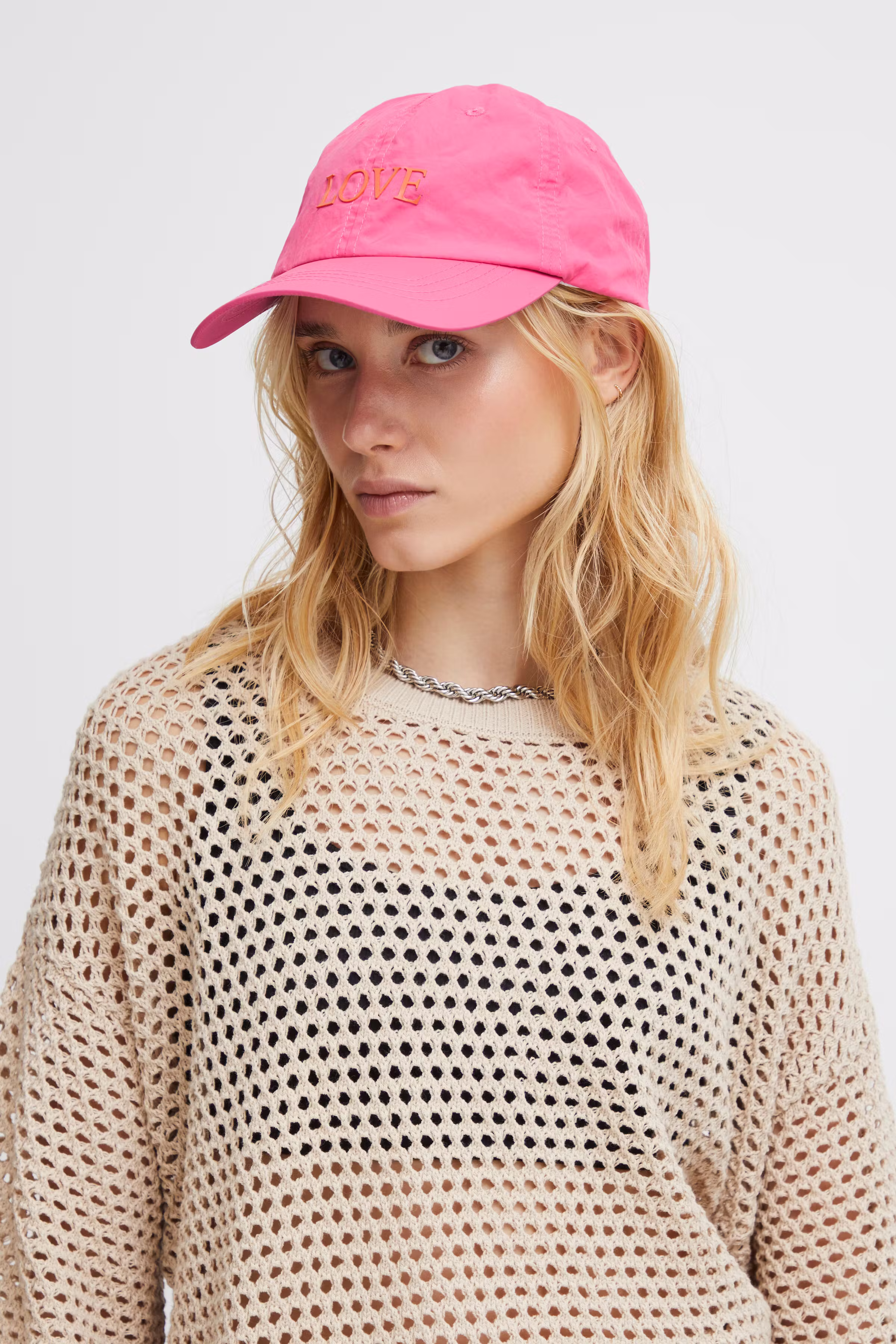 IASUSAIN Hoed LOOKBOOK FRONT 20120524-172625
