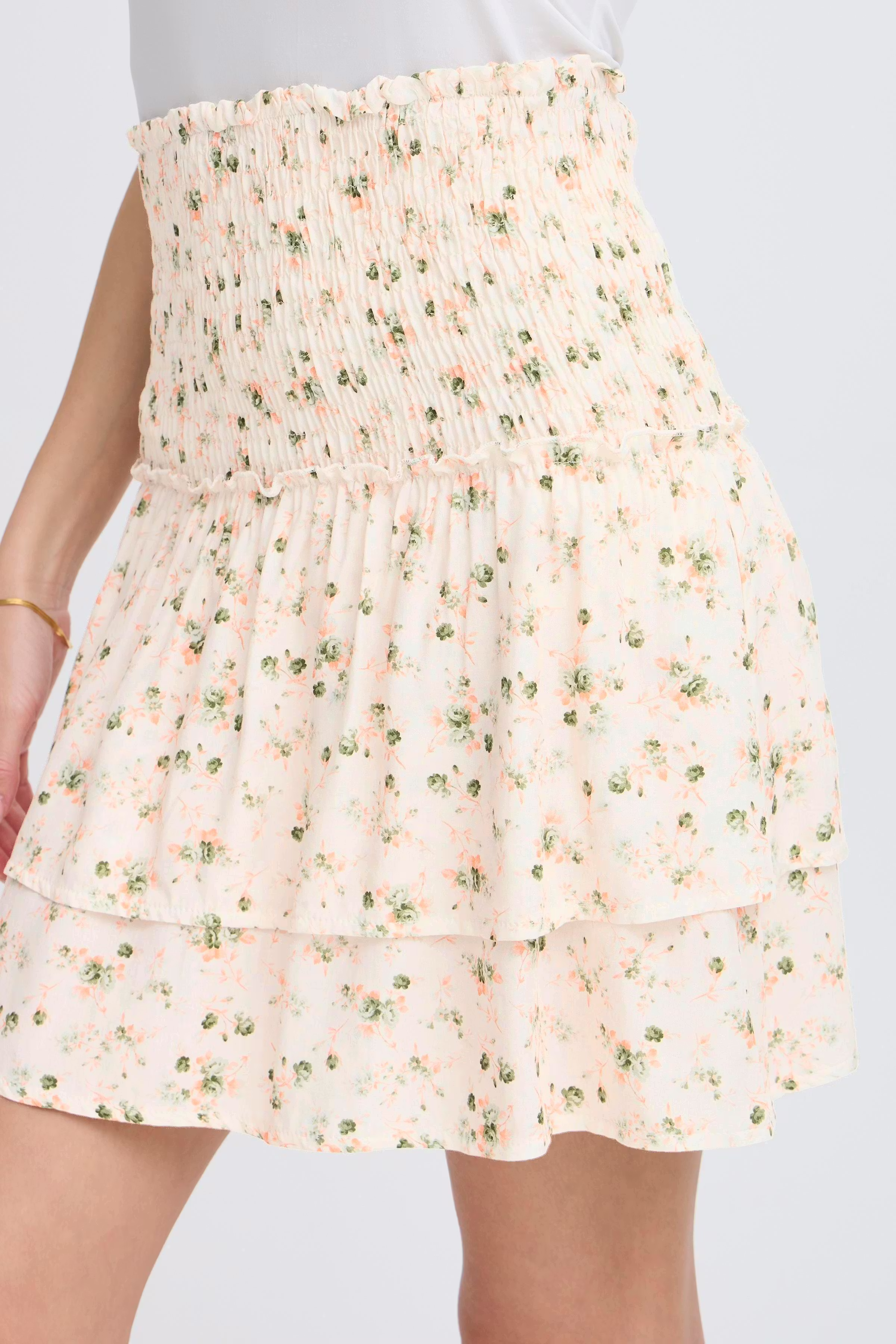 SBGLAZAR Skjørt LOOKBOOK DETAIL 22101022-180515