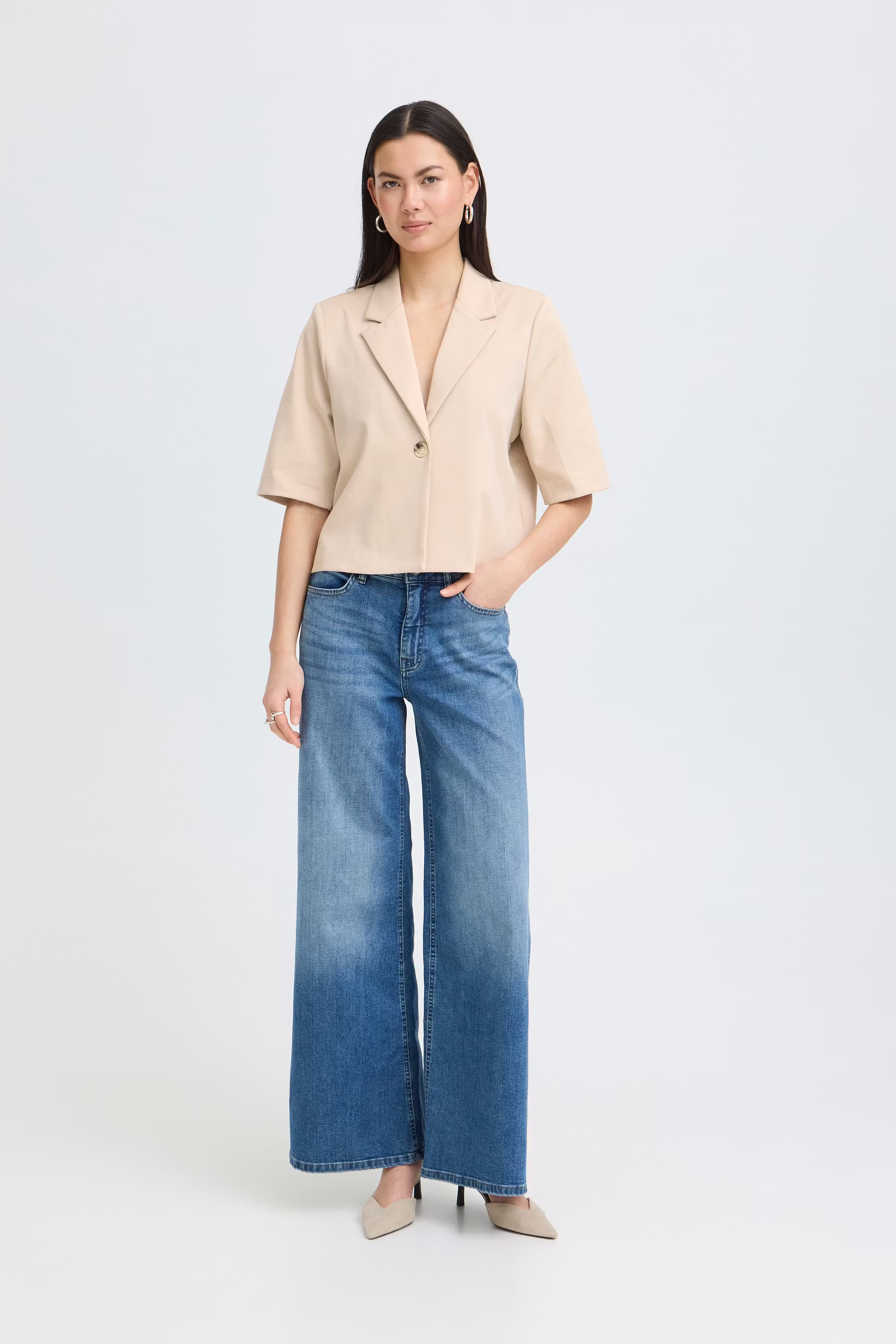 IHKATE CROPPED Blazer LOOKBOOK FRONT 20123679-151308