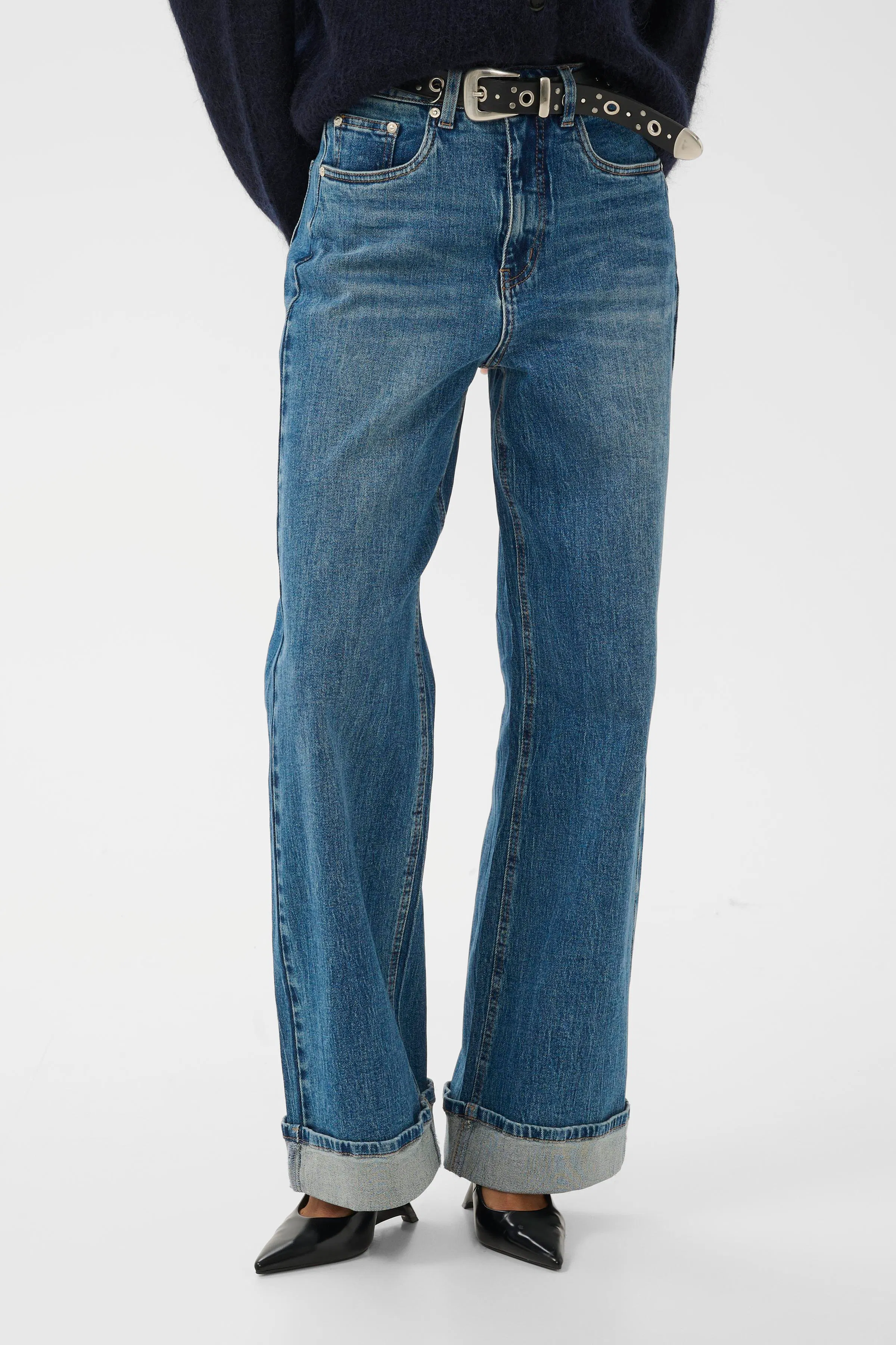 GZsara Jeans LOOKBOOK FRONT 10910809-101120