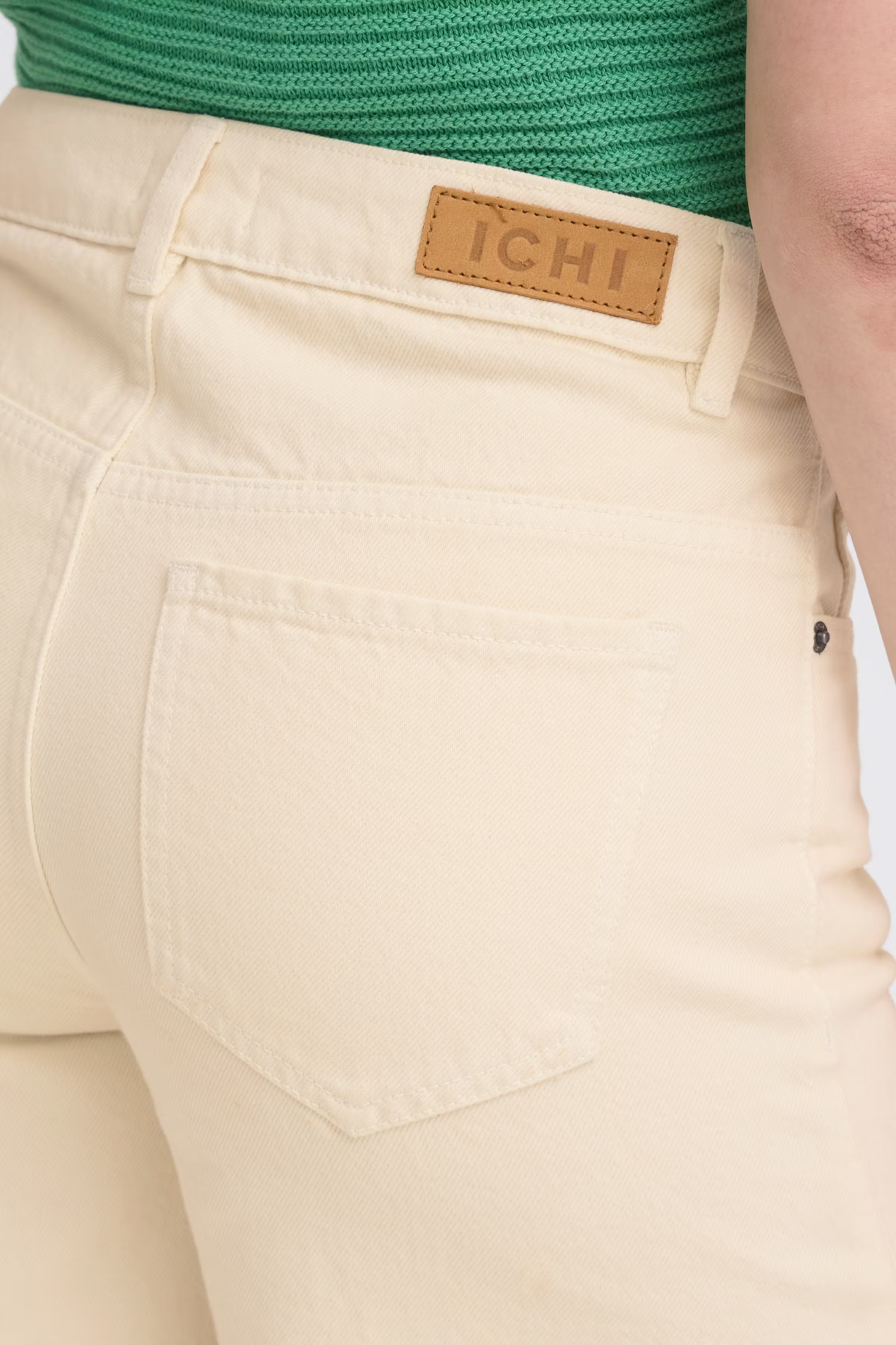 IHKIRSTEN Bermuda LOOKBOOK DETAIL 20126254-130905