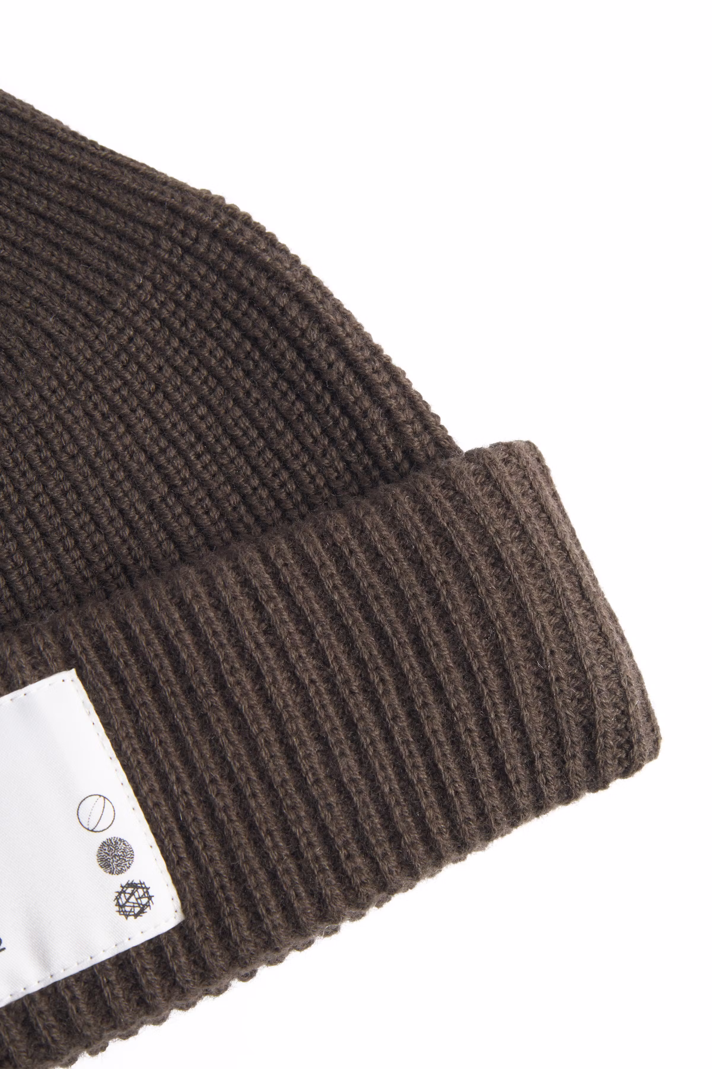 WWMilo beanie PACK DETAIL 30251646-190840