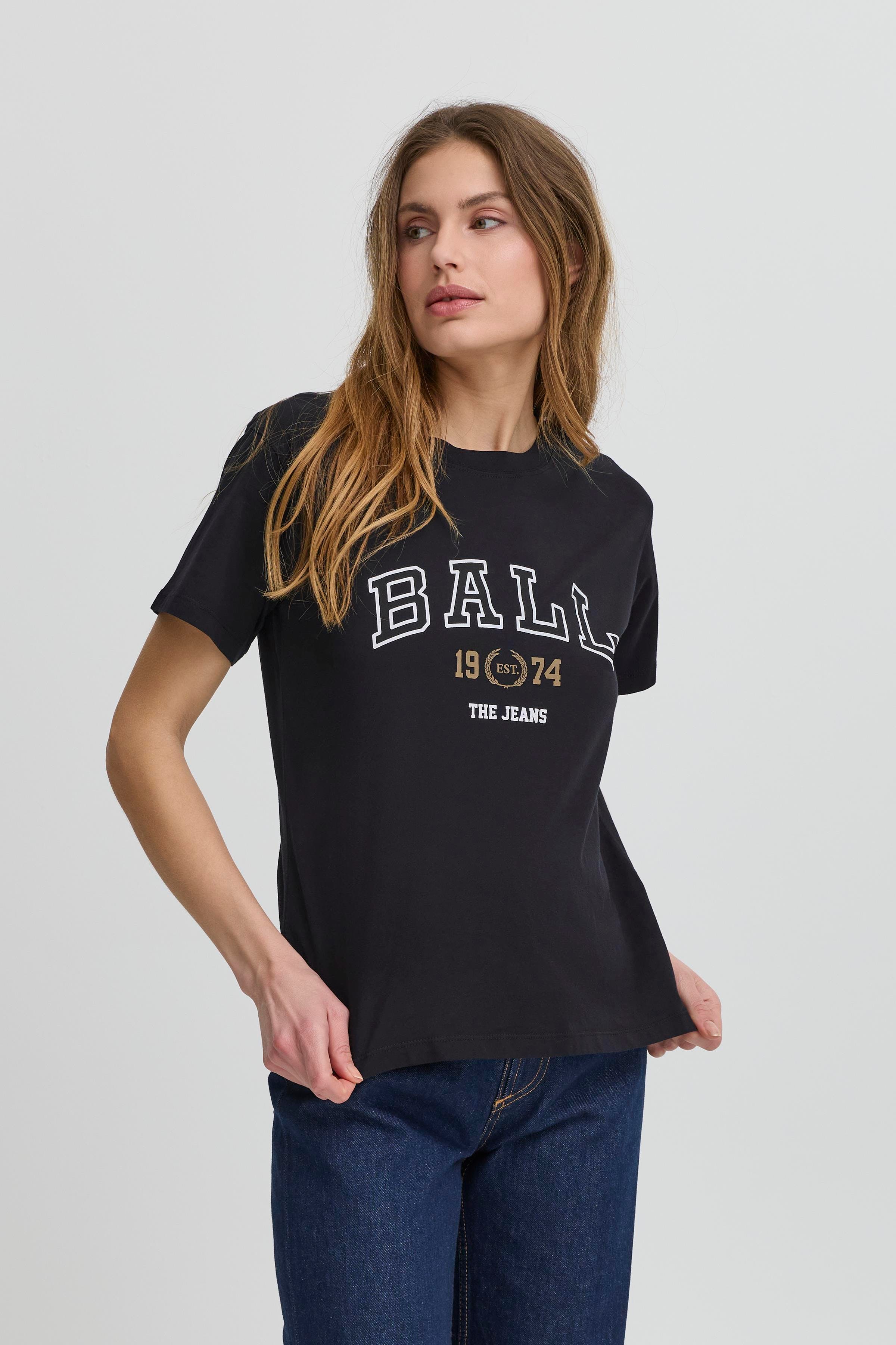 BASATINO T-shirt LOOKBOOK FRONT 50405153-204005
