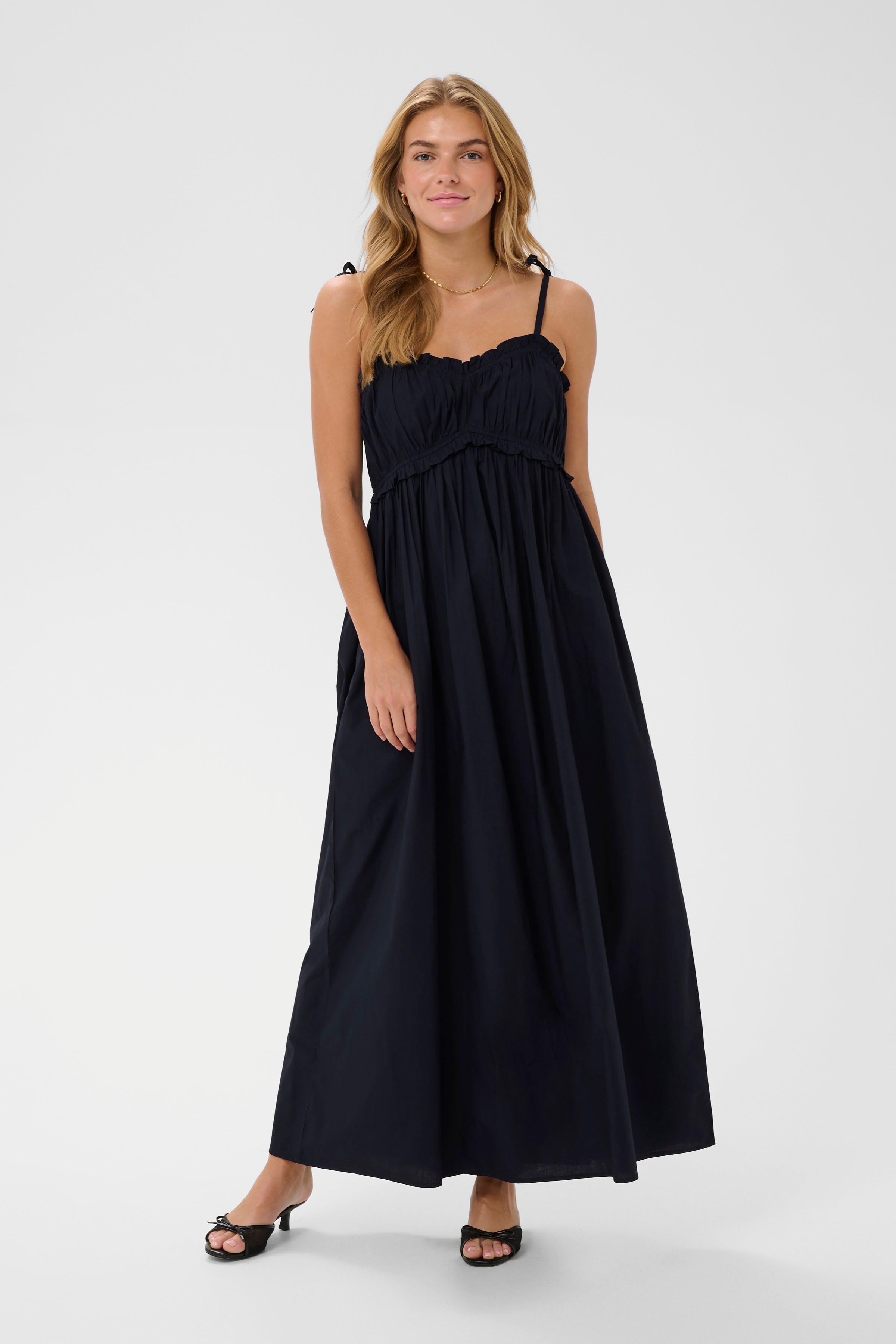 RosaellaSZ Klänning LOOKBOOK FRONT 30515112-193924