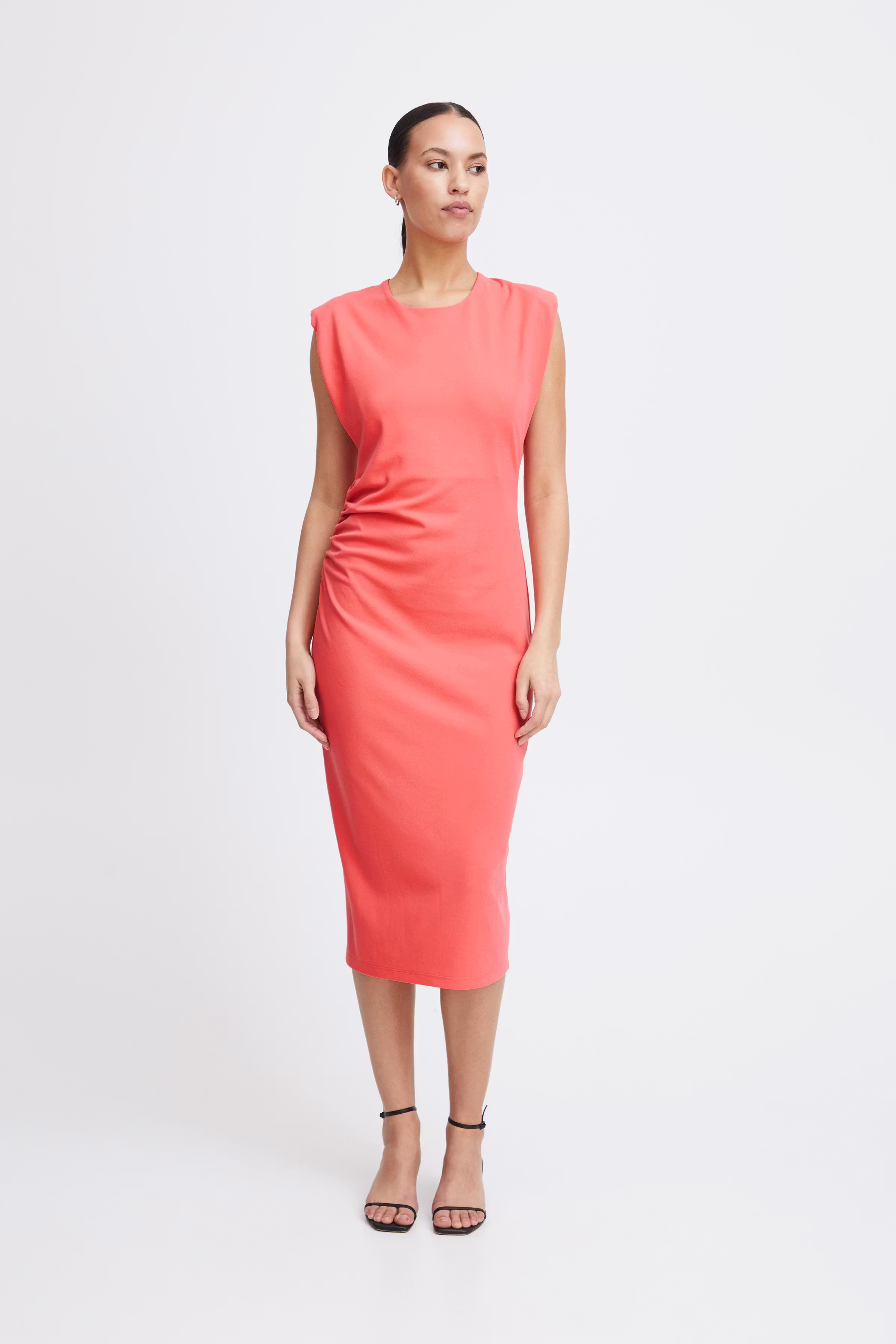 IHKATINE Kleid LOOKBOOK FRONT 20121207-171744