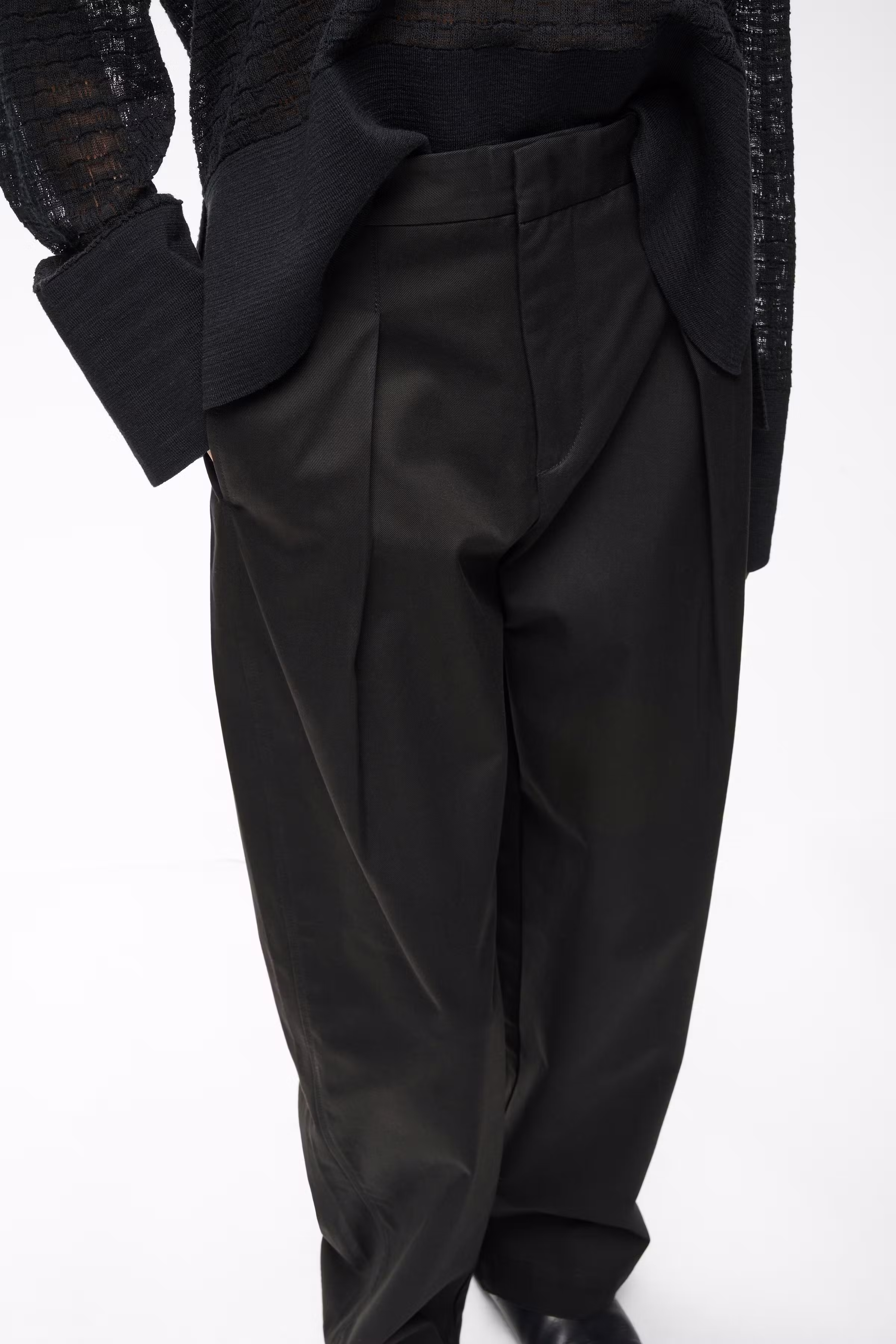 TinikkaIW Barrel Trousers LOOKBOOK DETAIL 30111163-194008