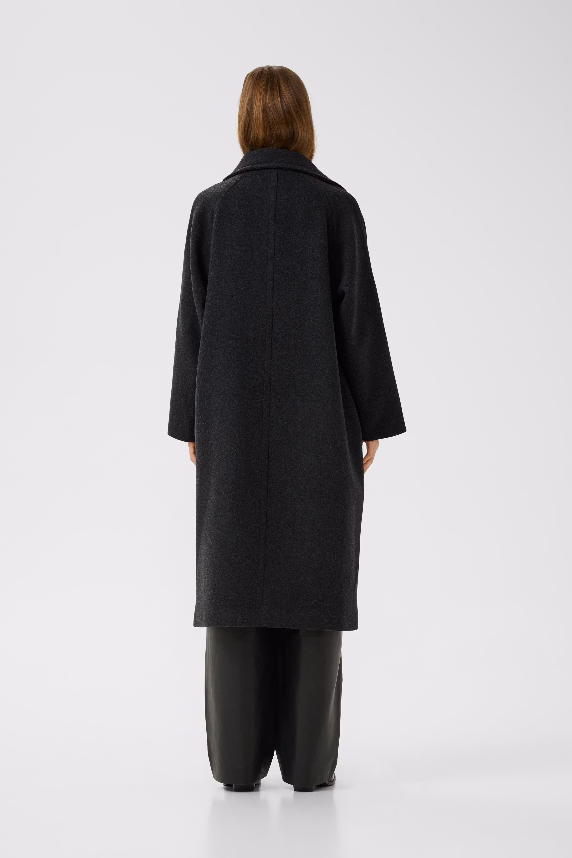 ThoraIW Collar Frakke LOOKBOOK BACK 30111083-300596