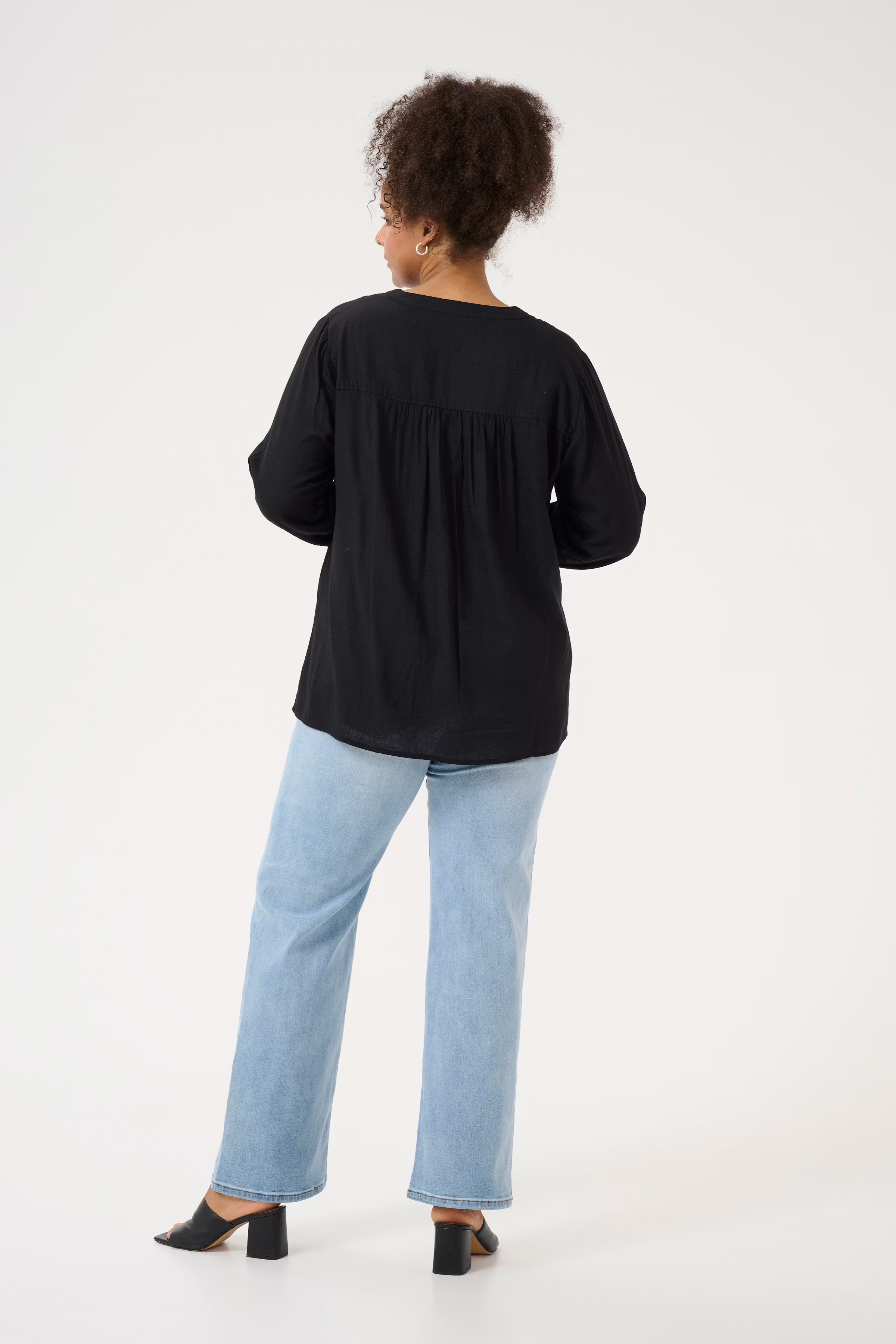 KCmille Leinen Bluse LOOKBOOK BACK 10582215-100121