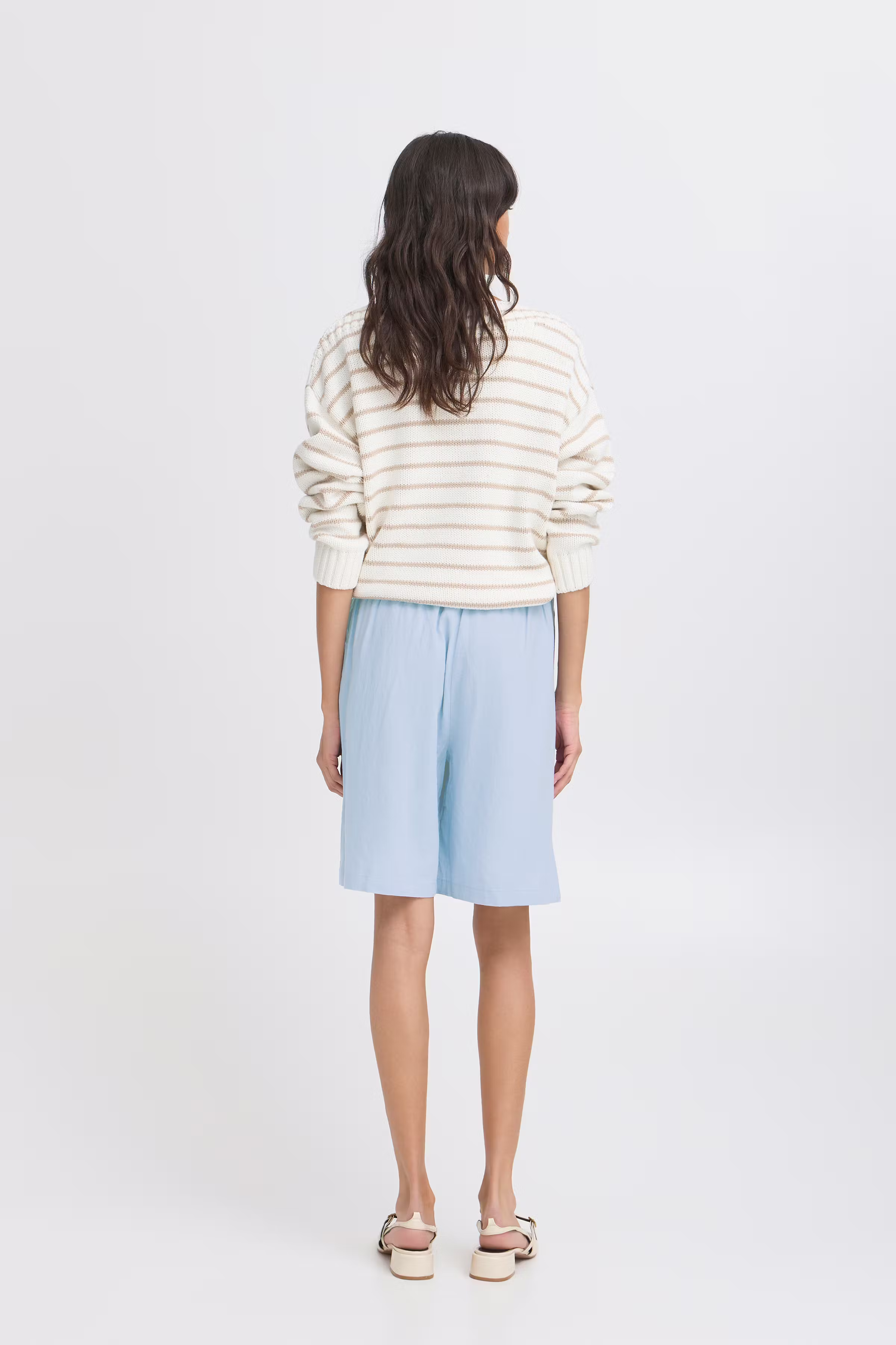 BYFALAKKA Shorts LOOKBOOK BACK 20816608-144115