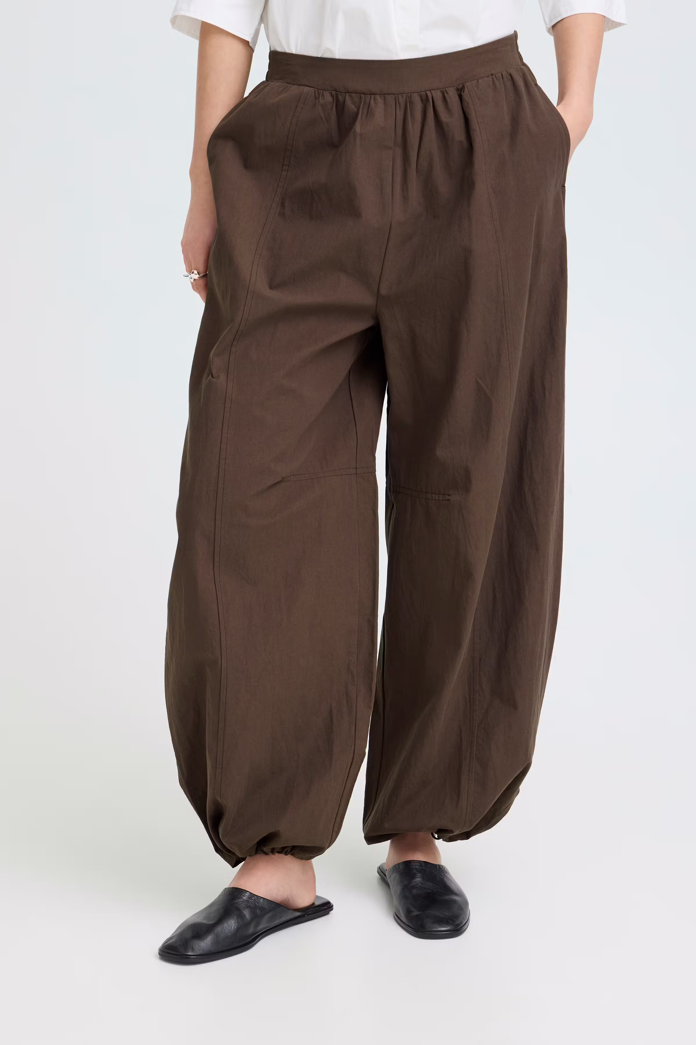 IHXWILZA Trousers LOOKBOOK FRONT 20127059-191015