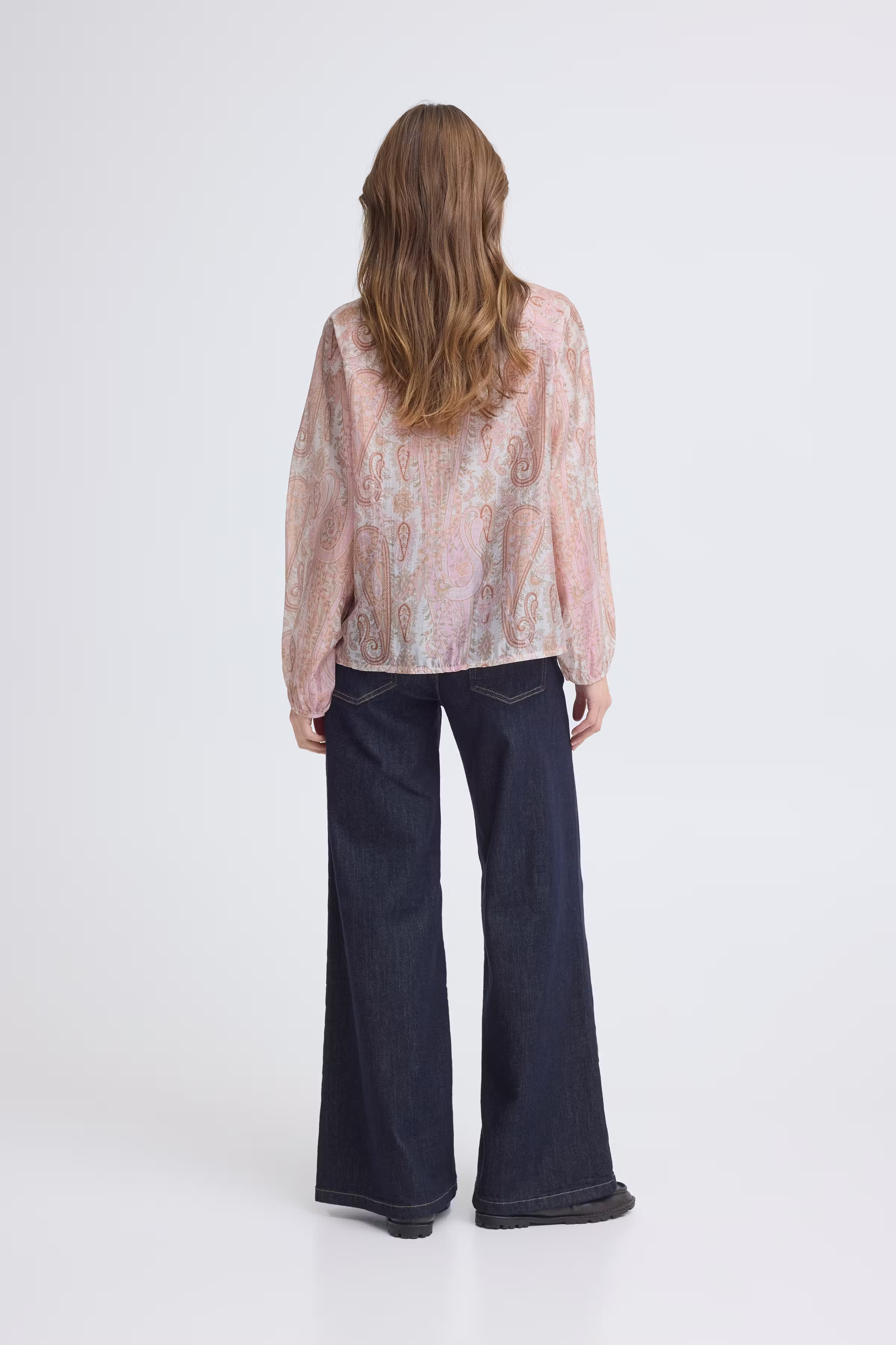 SBXPAISA Bluse LOOKBOOK BACK 22101175-142311