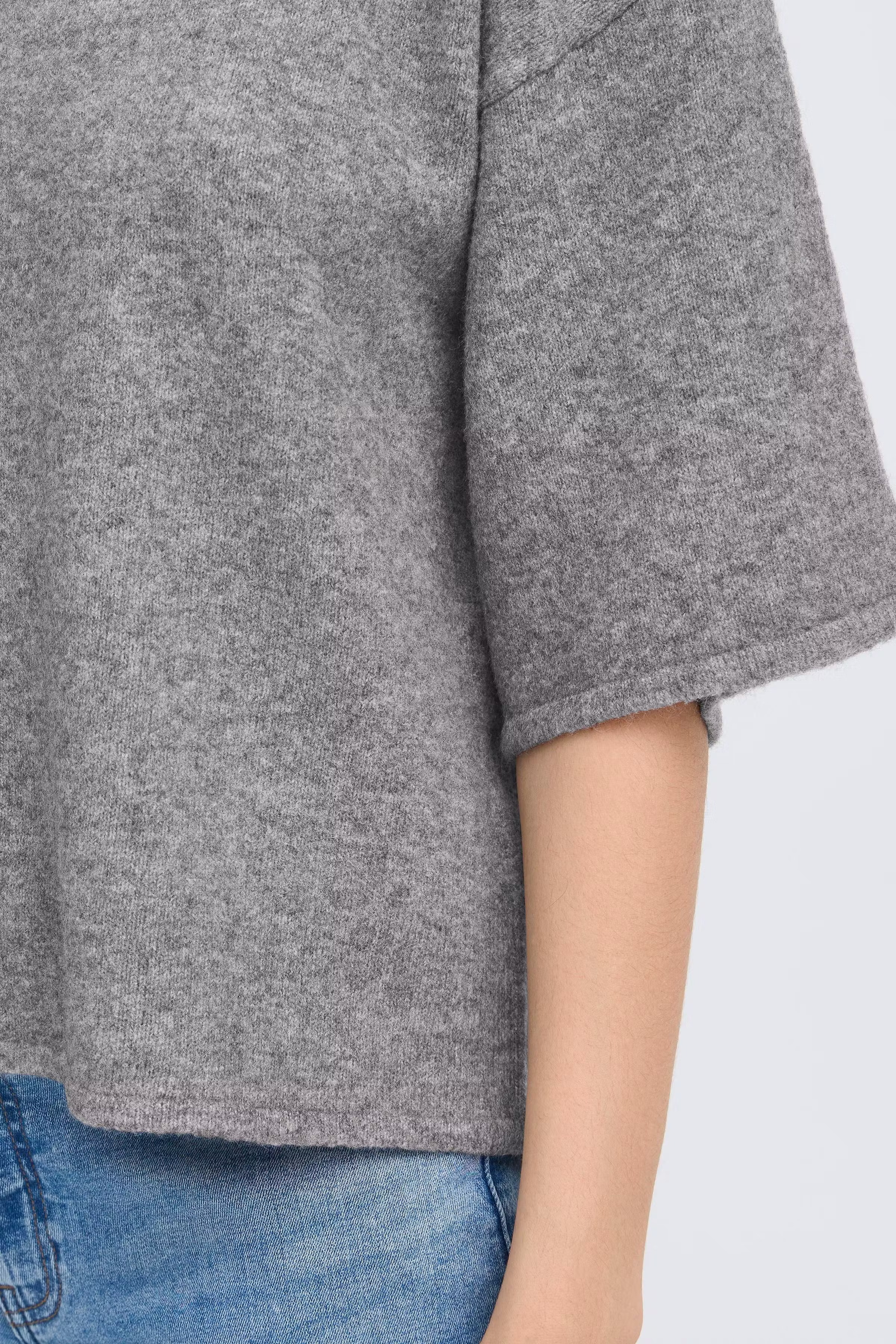 IHDASILA Pullover LOOKBOOK DETAIL 20124214-200319