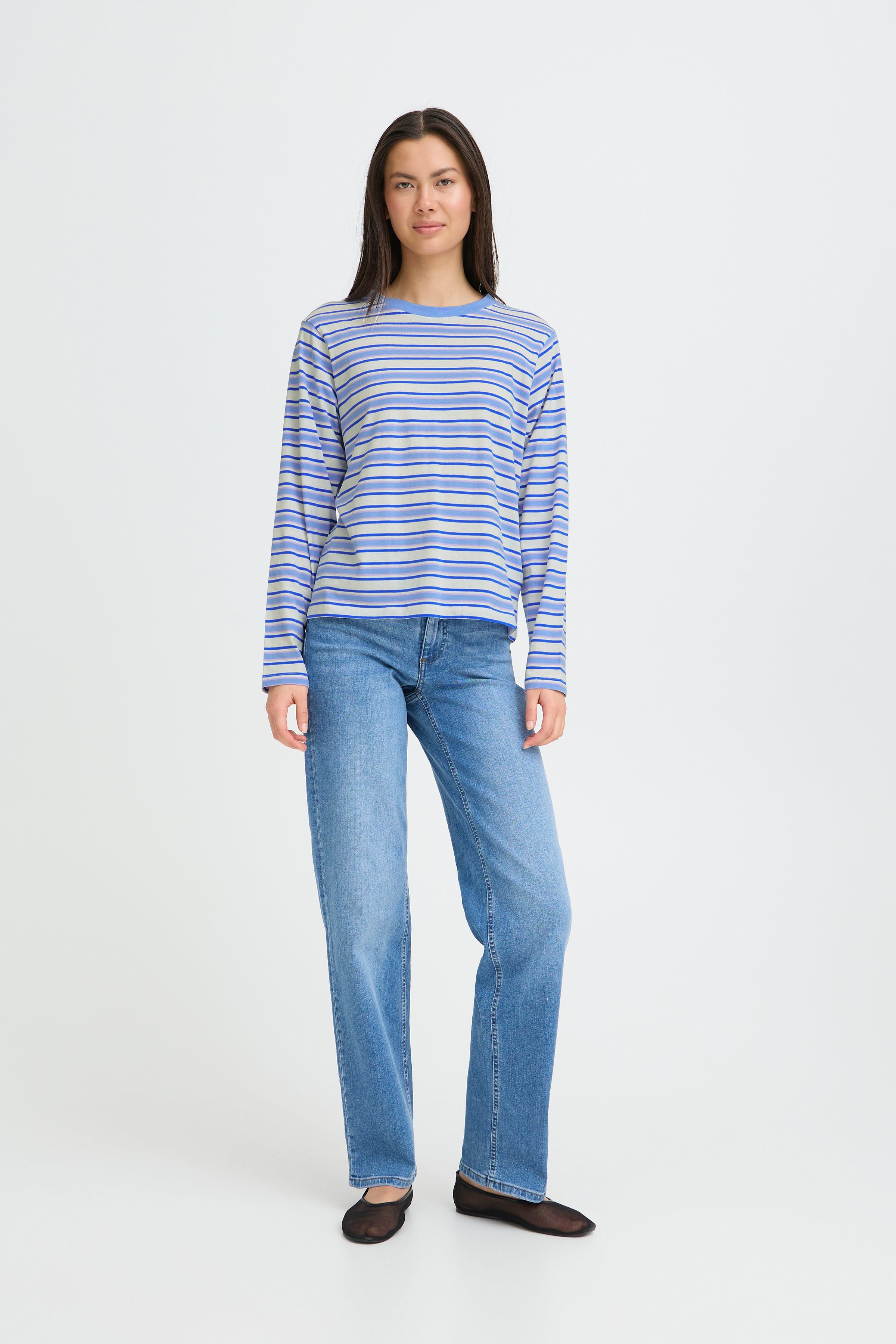 IHMIRA T-shirt LOOKBOOK FRONT 20125009-900003454