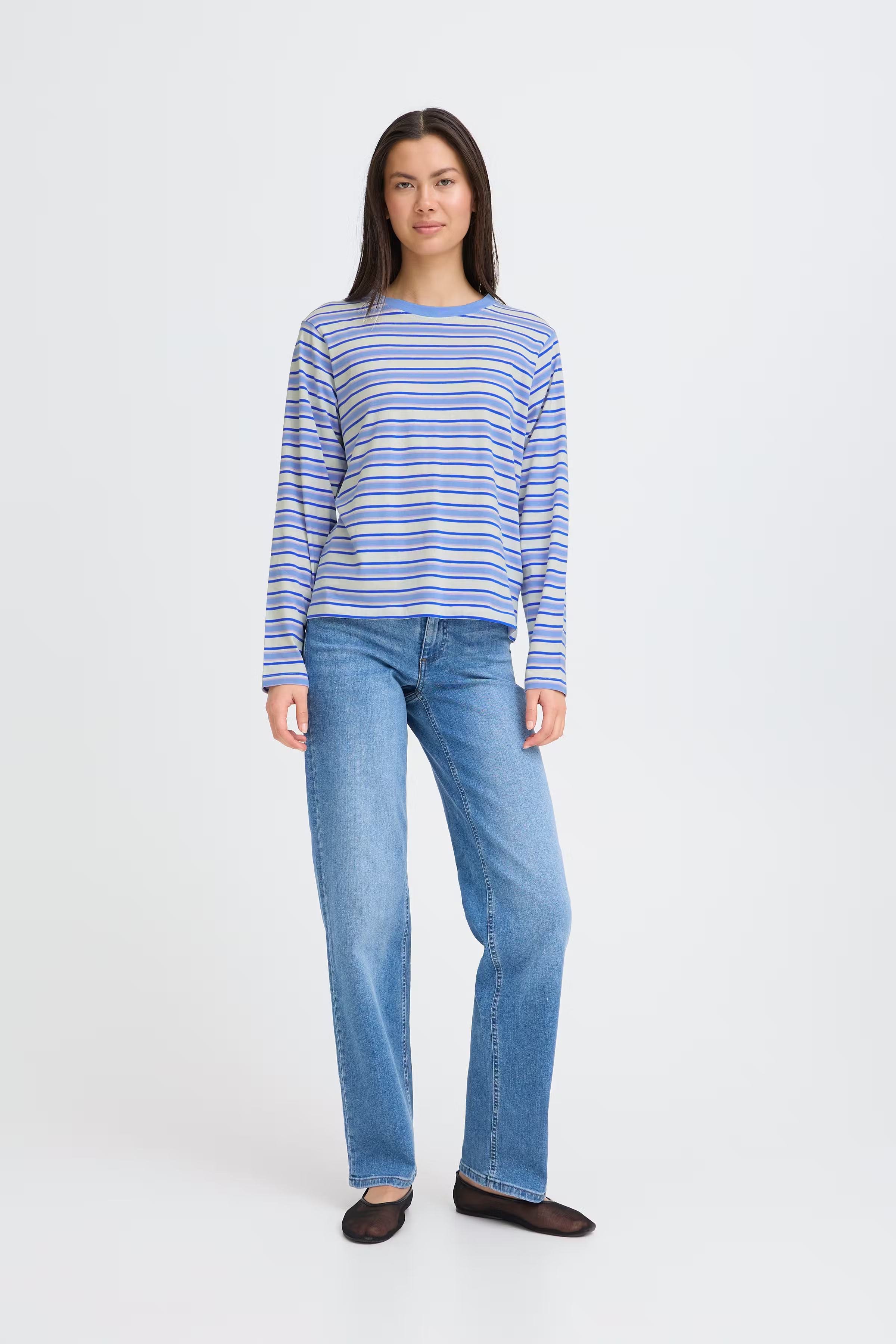 IHMIRA T-shirt LOOKBOOK FRONT 20125009-900003454