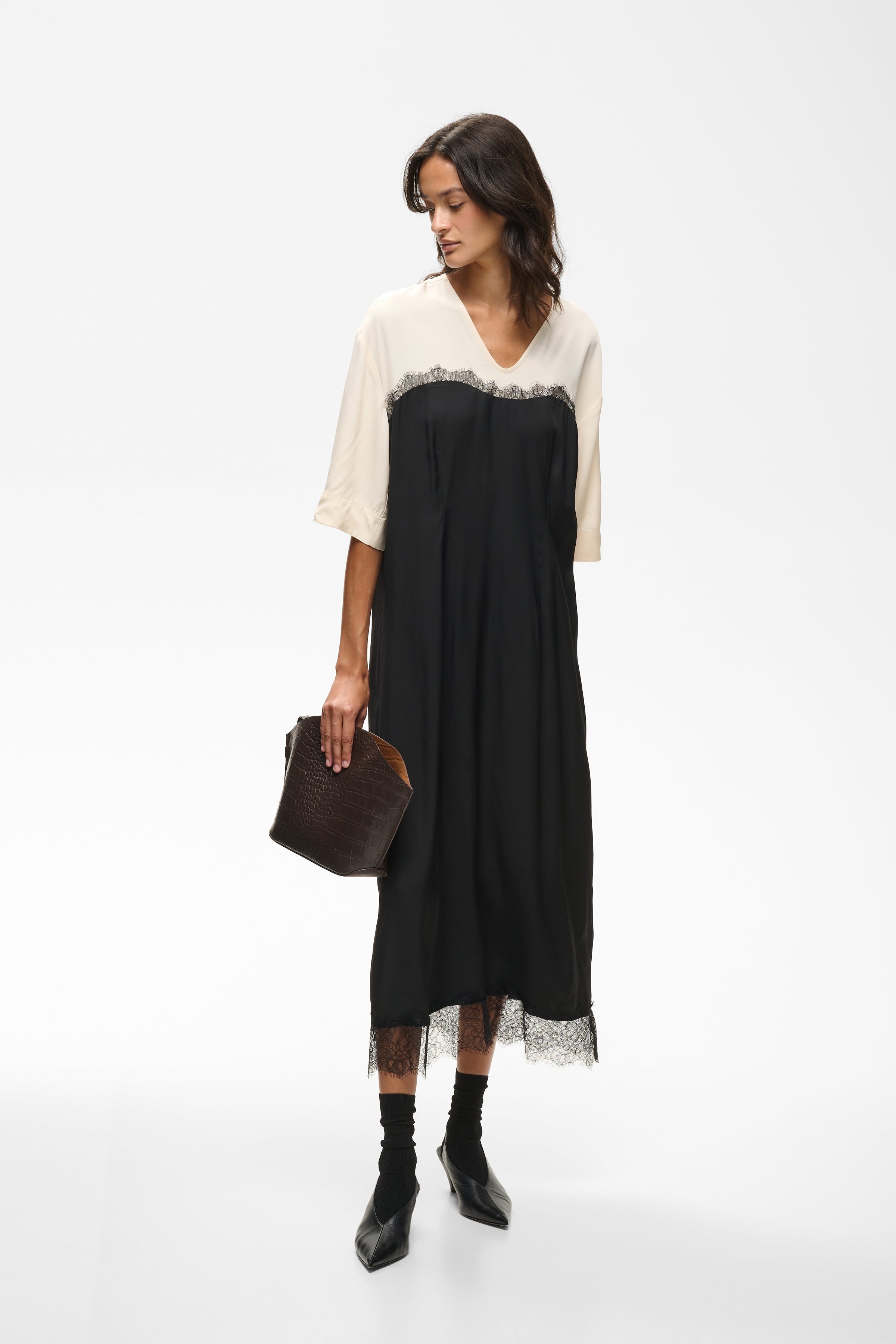 MAPPLEIW Klänning LOOKBOOK FRONT 30112834-194008