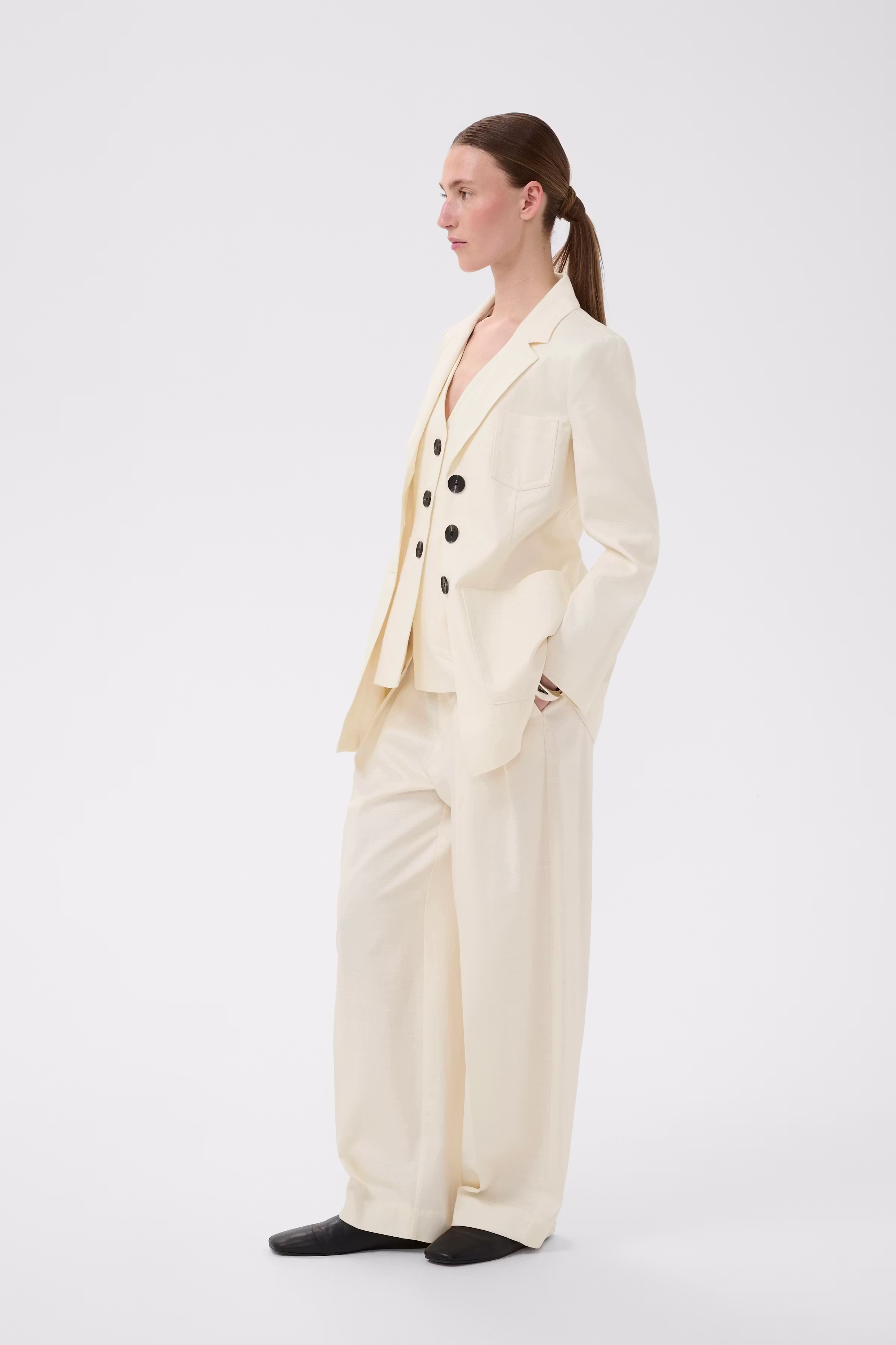 QUENTAIW Trousers LOOKBOOK FRONT 30112663-120601