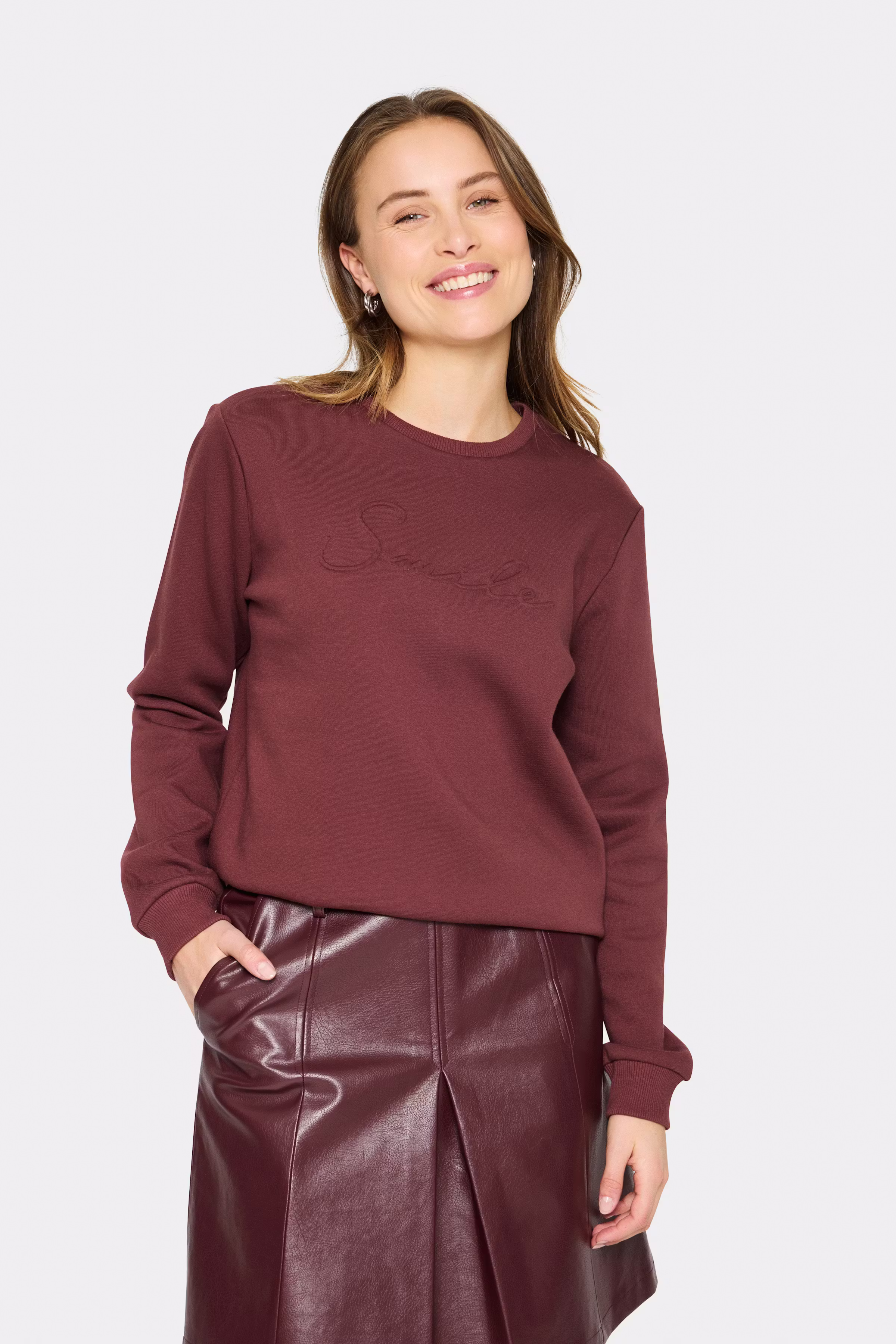 LyonaSZ Sweatshirt LOOKBOOK FRONT 30514234-191625