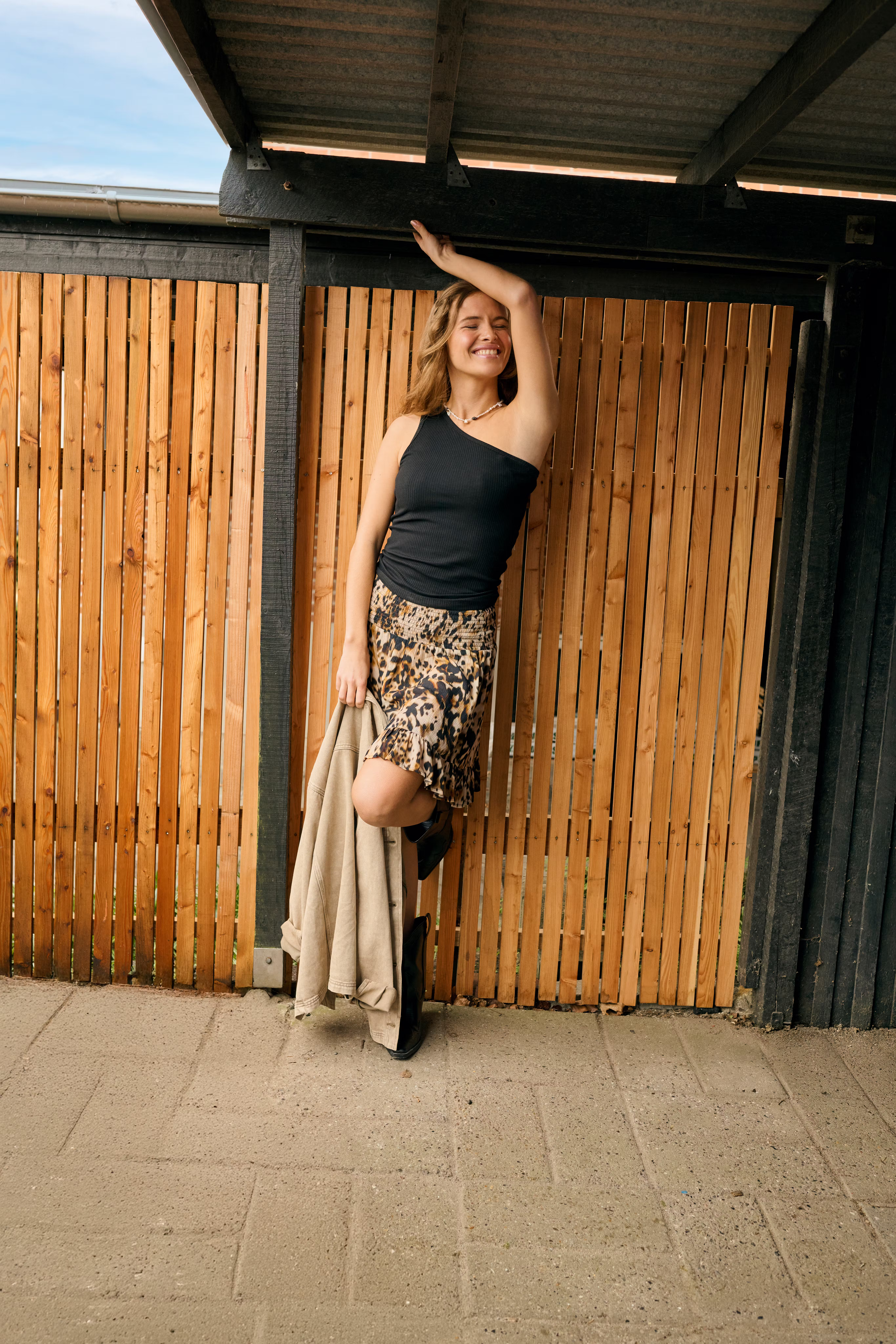 KAthora Skirt LOCATION NONE 10510041-107550