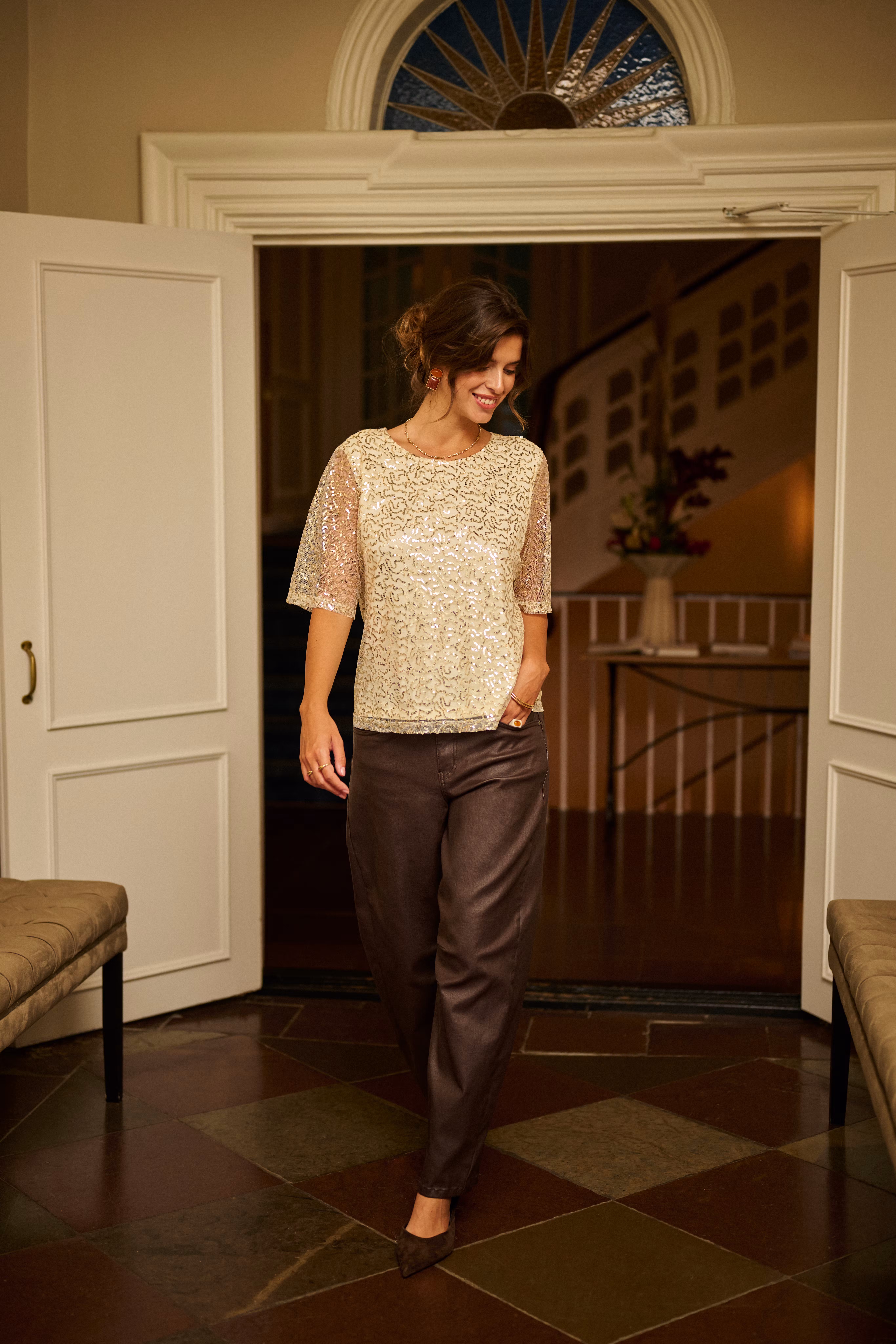CRShima Blouse LOCATION NONE 10615622-100392