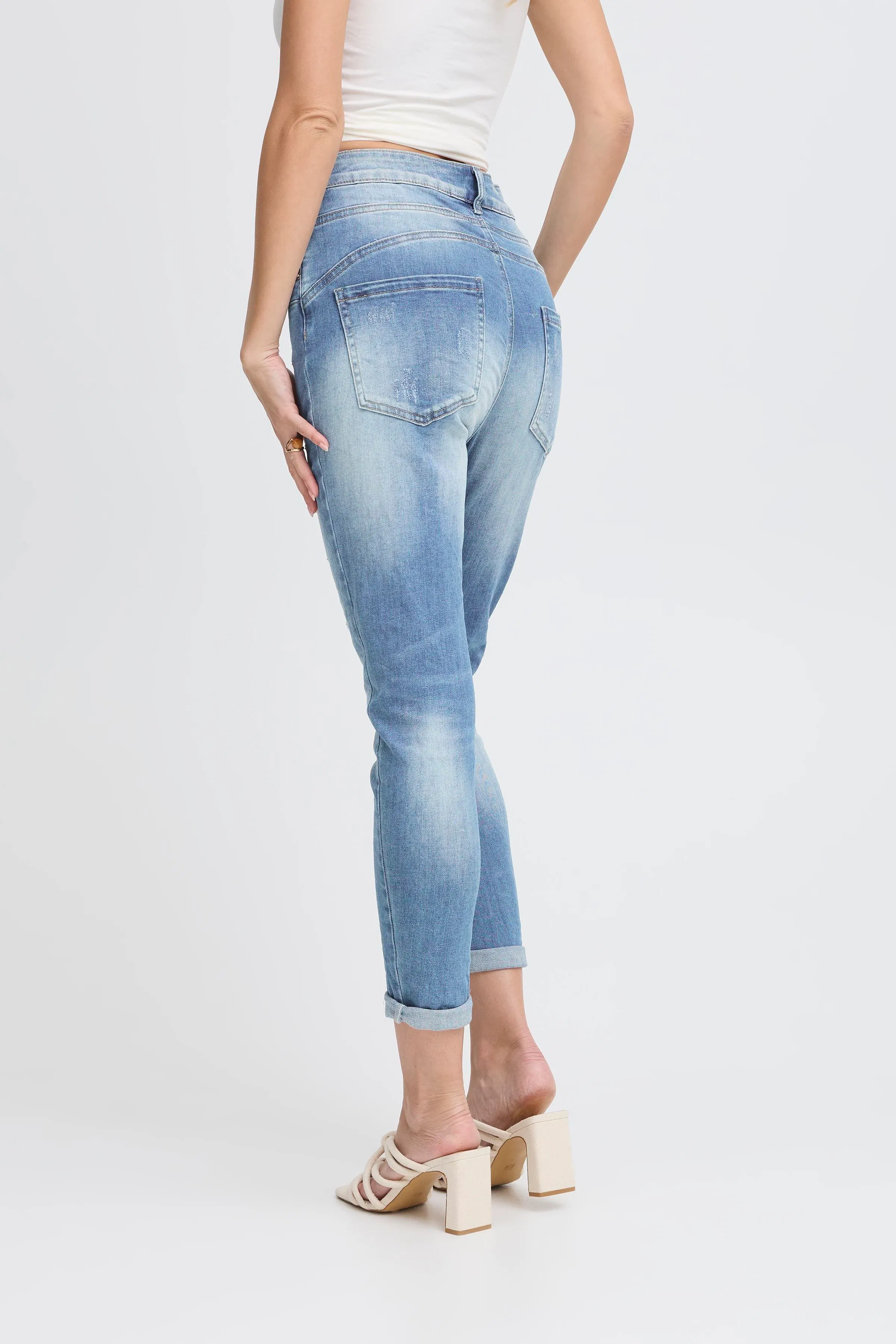 SBIBETH Jeans LOOKBOOK BACK 22100989-202820