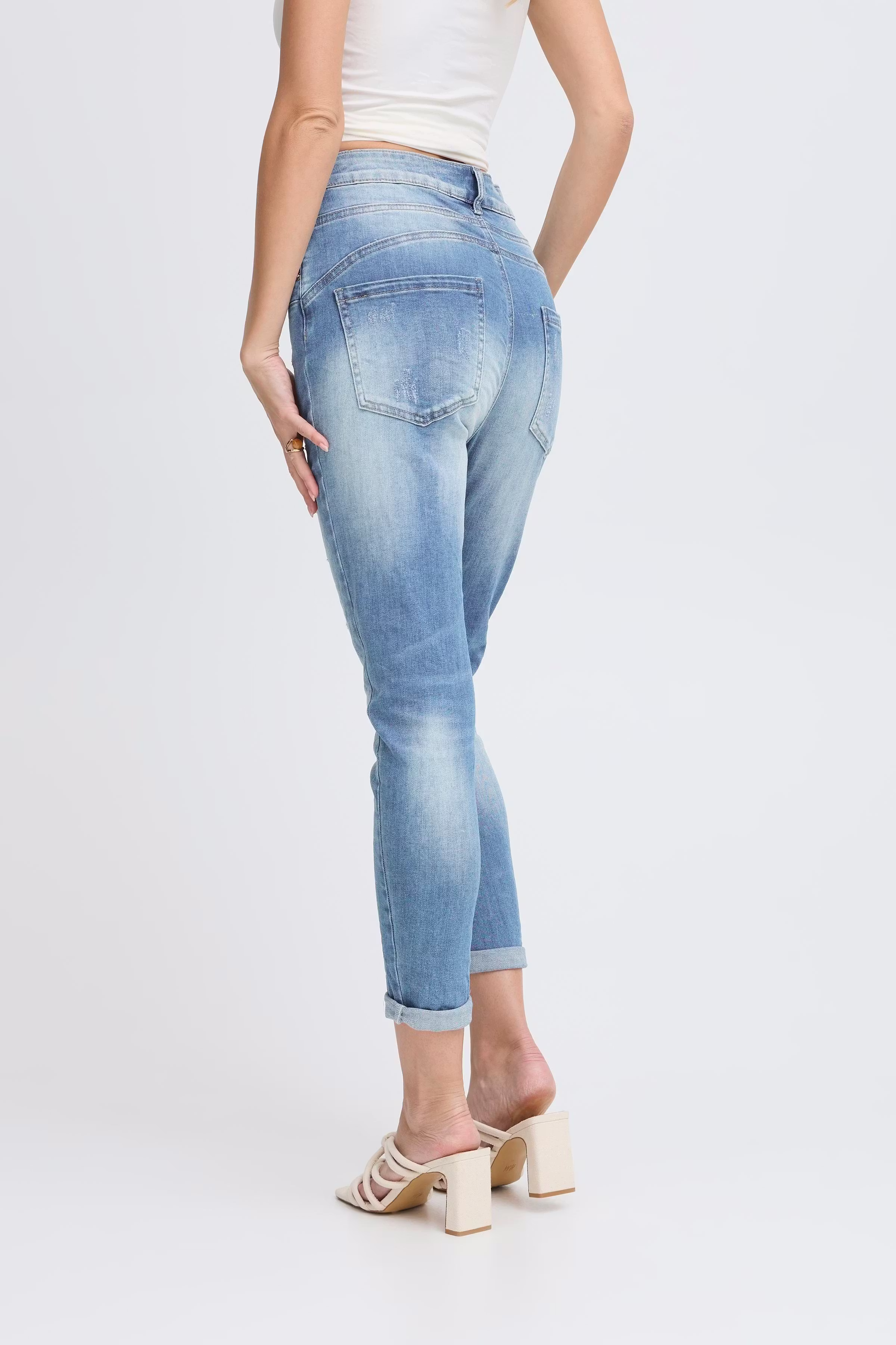 SBIBETH Jeans LOOKBOOK BACK 22100989-202820