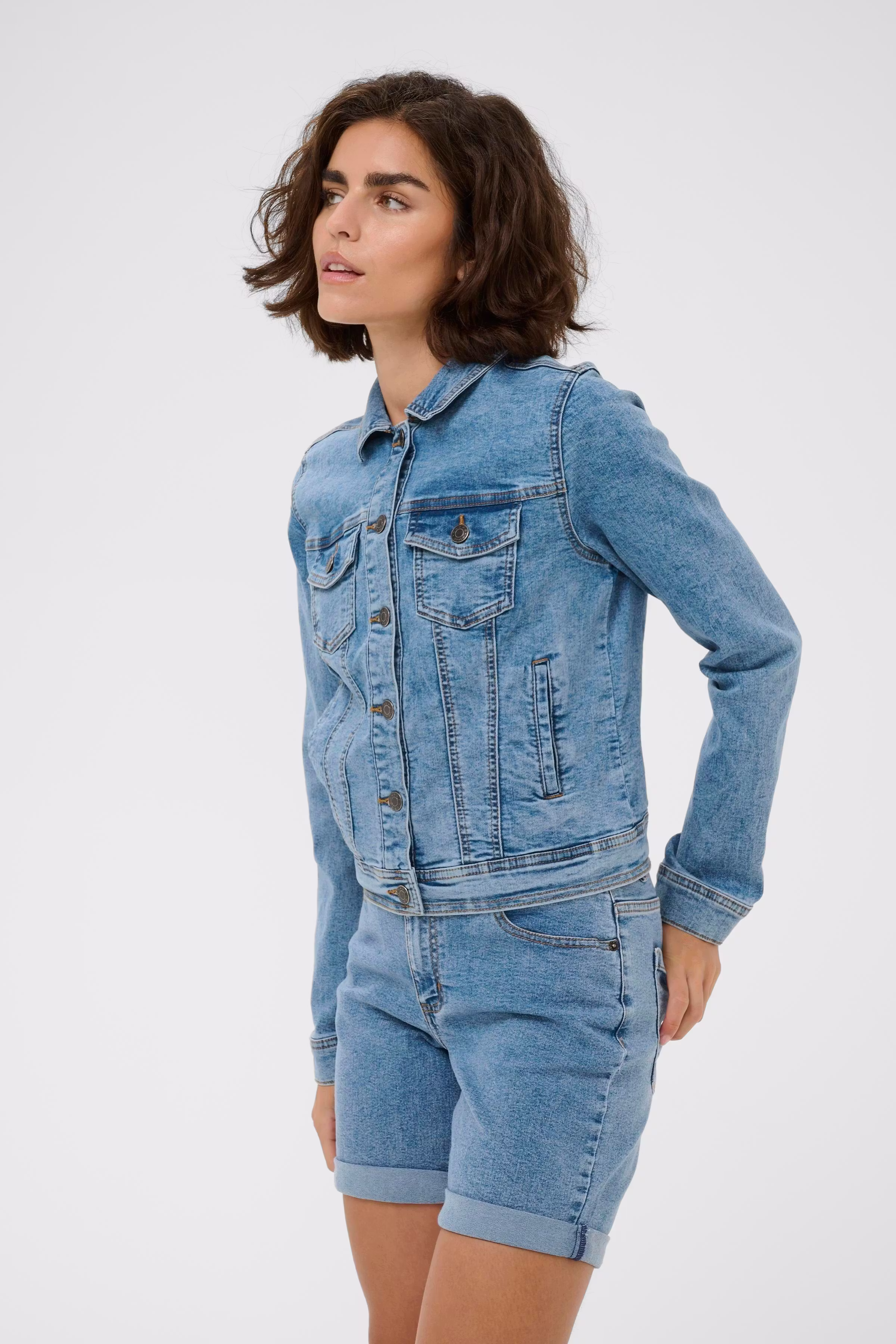KAvilma Casual Jacke LOOKBOOK FRONT 10511486-103166