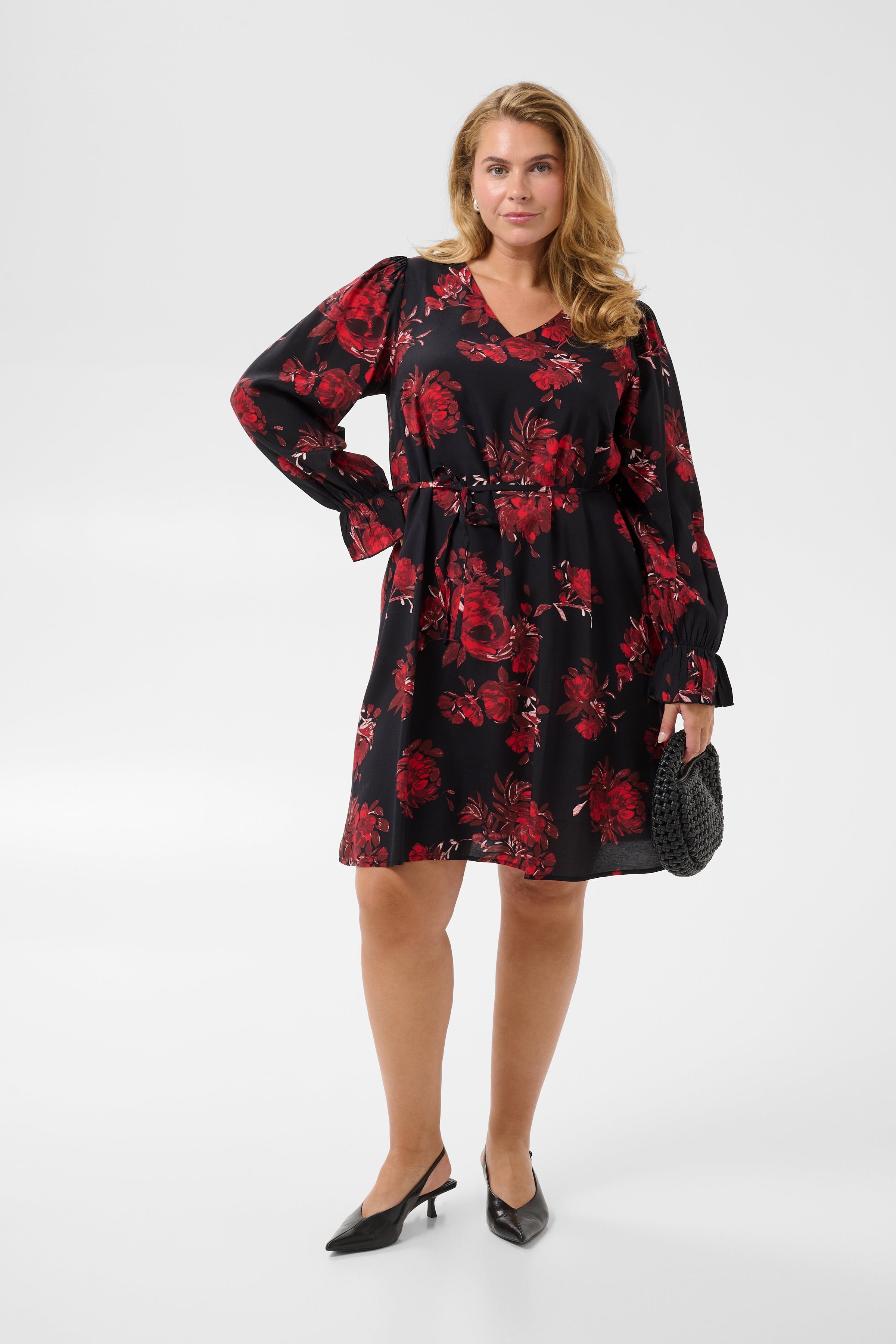 KChipe Kjole LOOKBOOK FRONT 10584584-110077