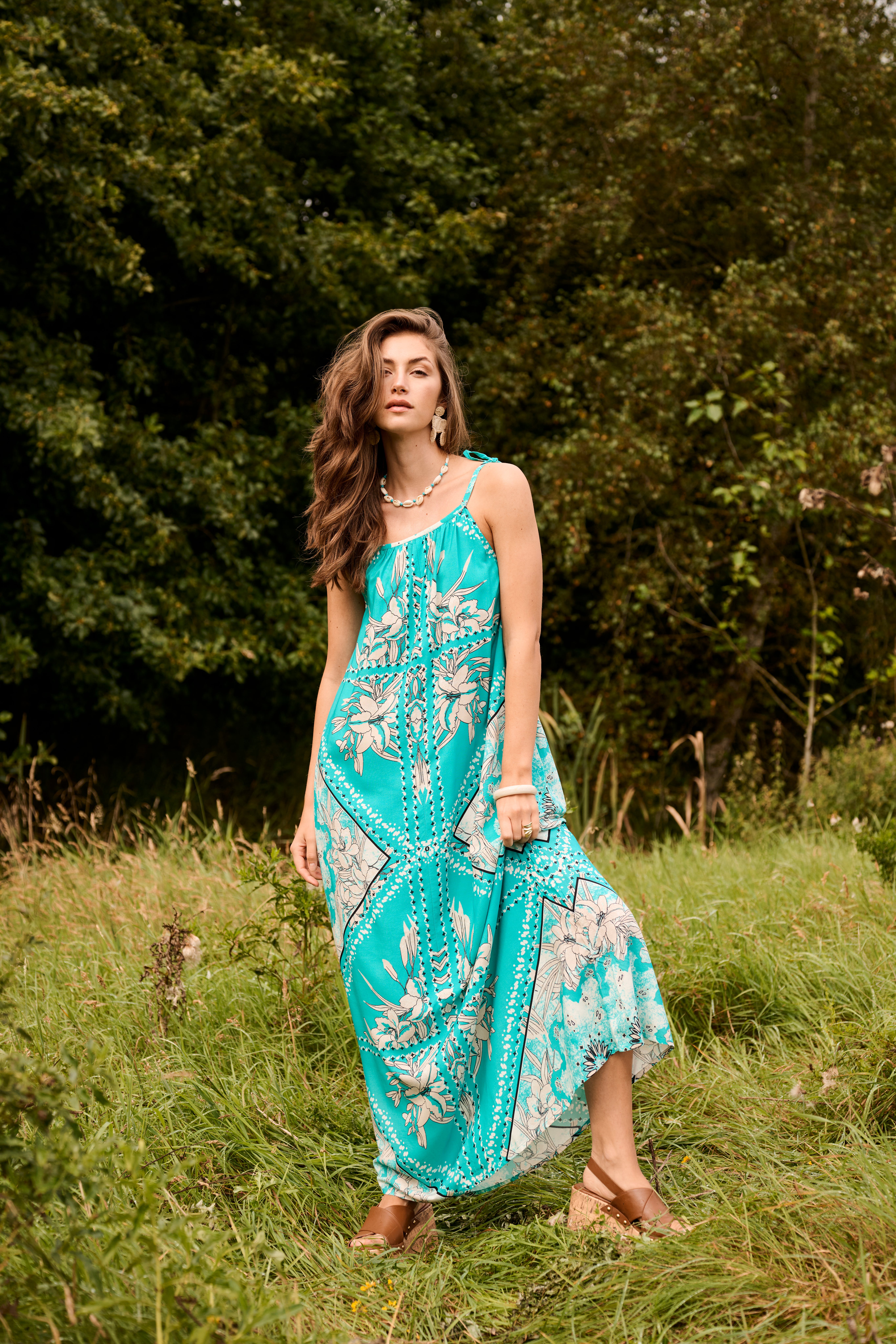 CRTiah Dress LOCATION NONE 10614985-109338