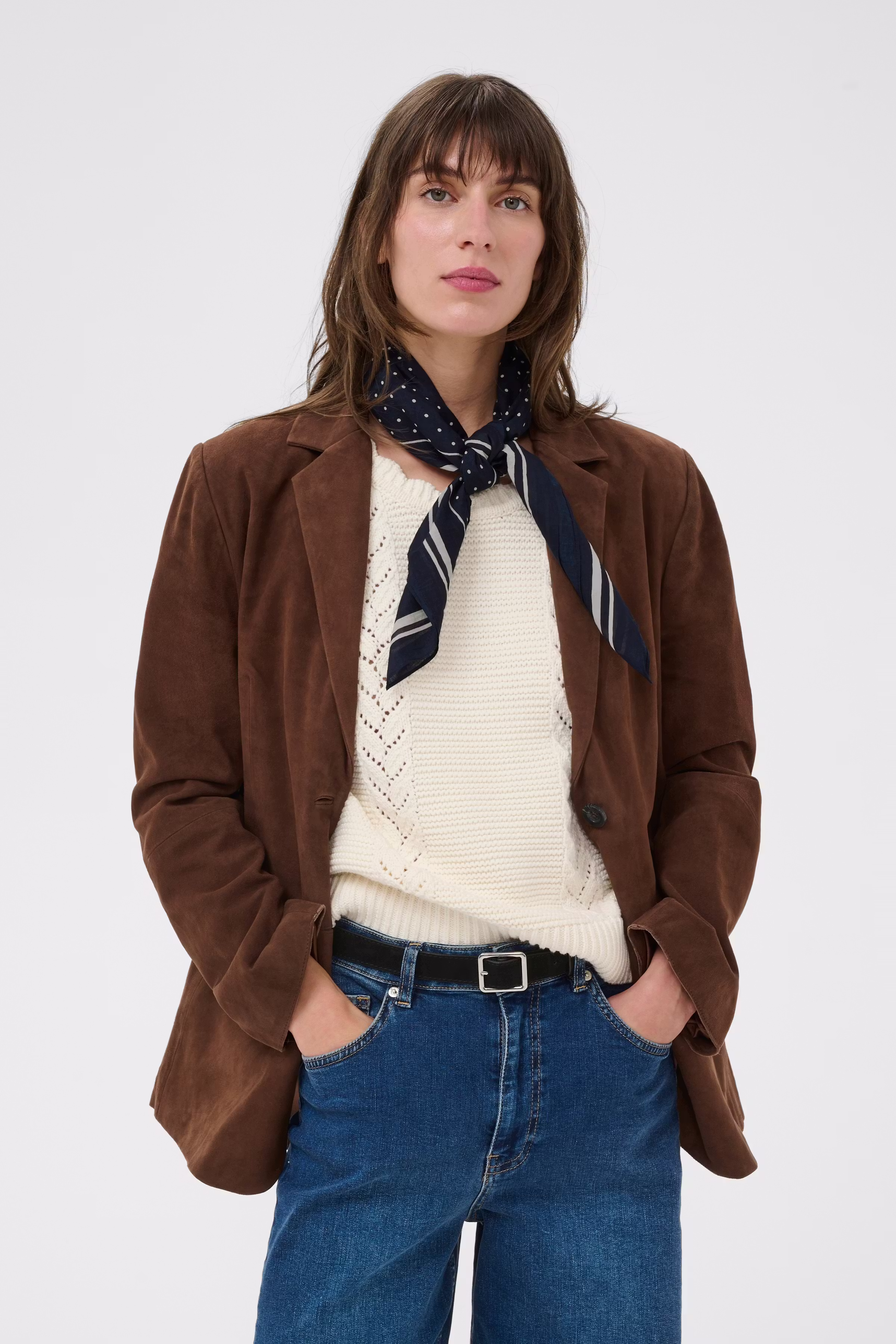 PhiPW Scarf LOOKBOOK BACK 30309304-304808