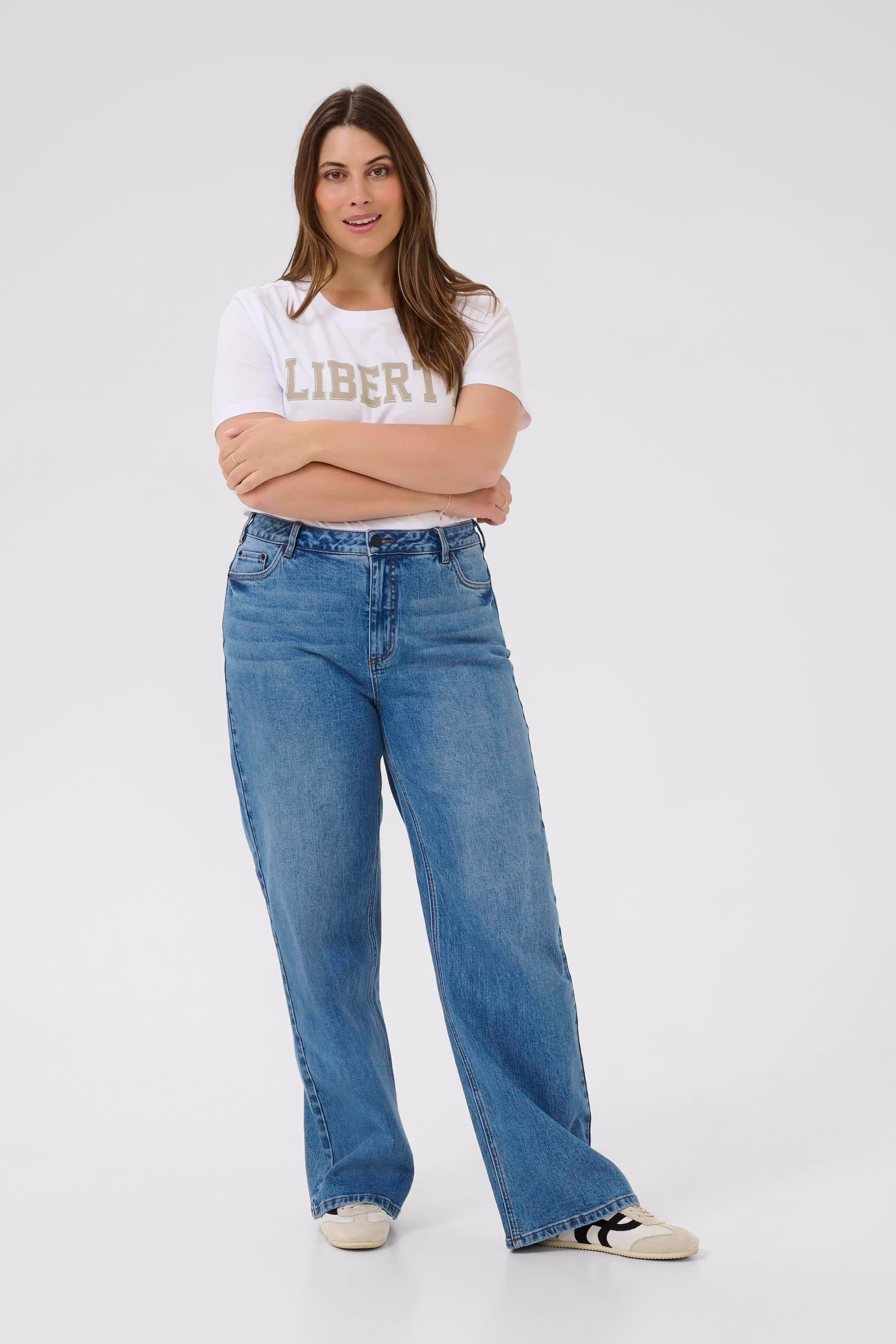 KCleoana Jeans LOOKBOOK FRONT 10583929-108260