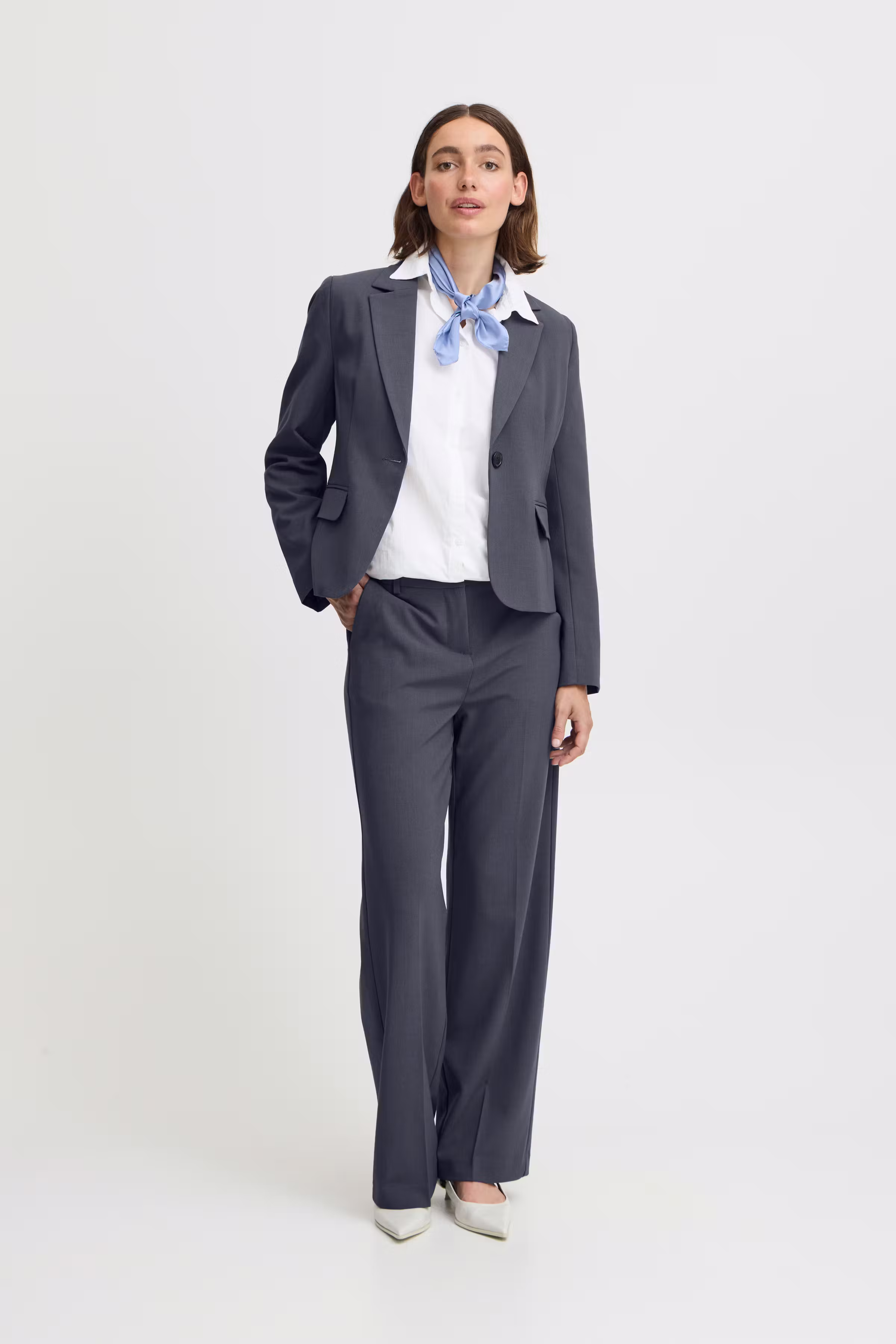 BYDANTA Hose LOOKBOOK FRONT 20806640-1839291