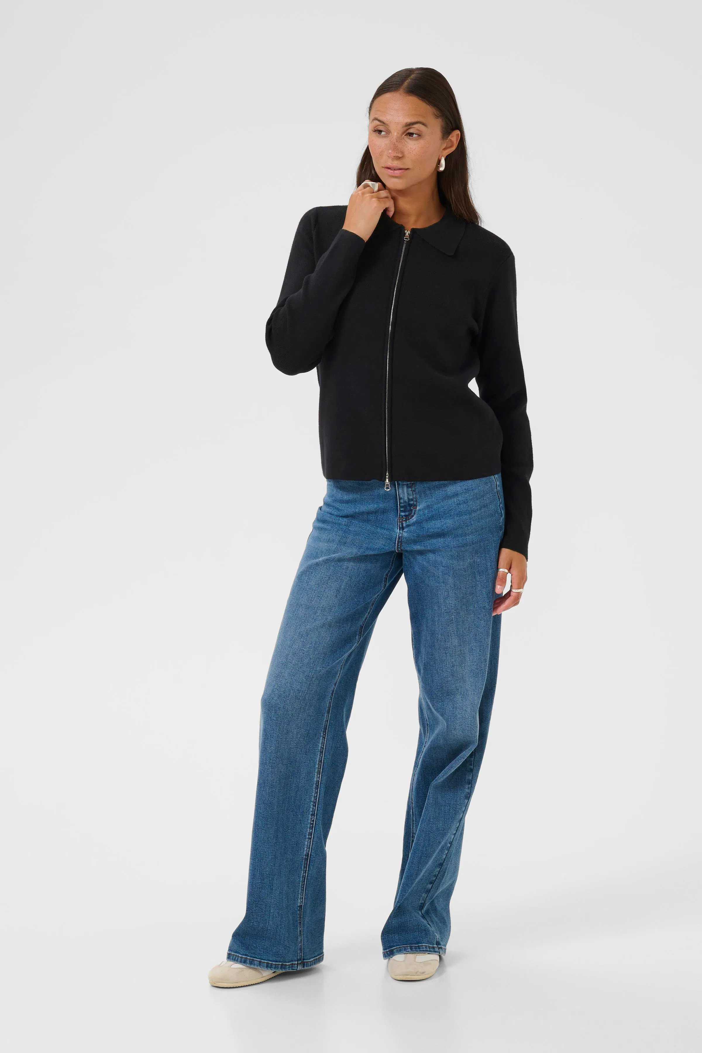KAvisja Cardigan LOOKBOOK FRONT 10510526-100121