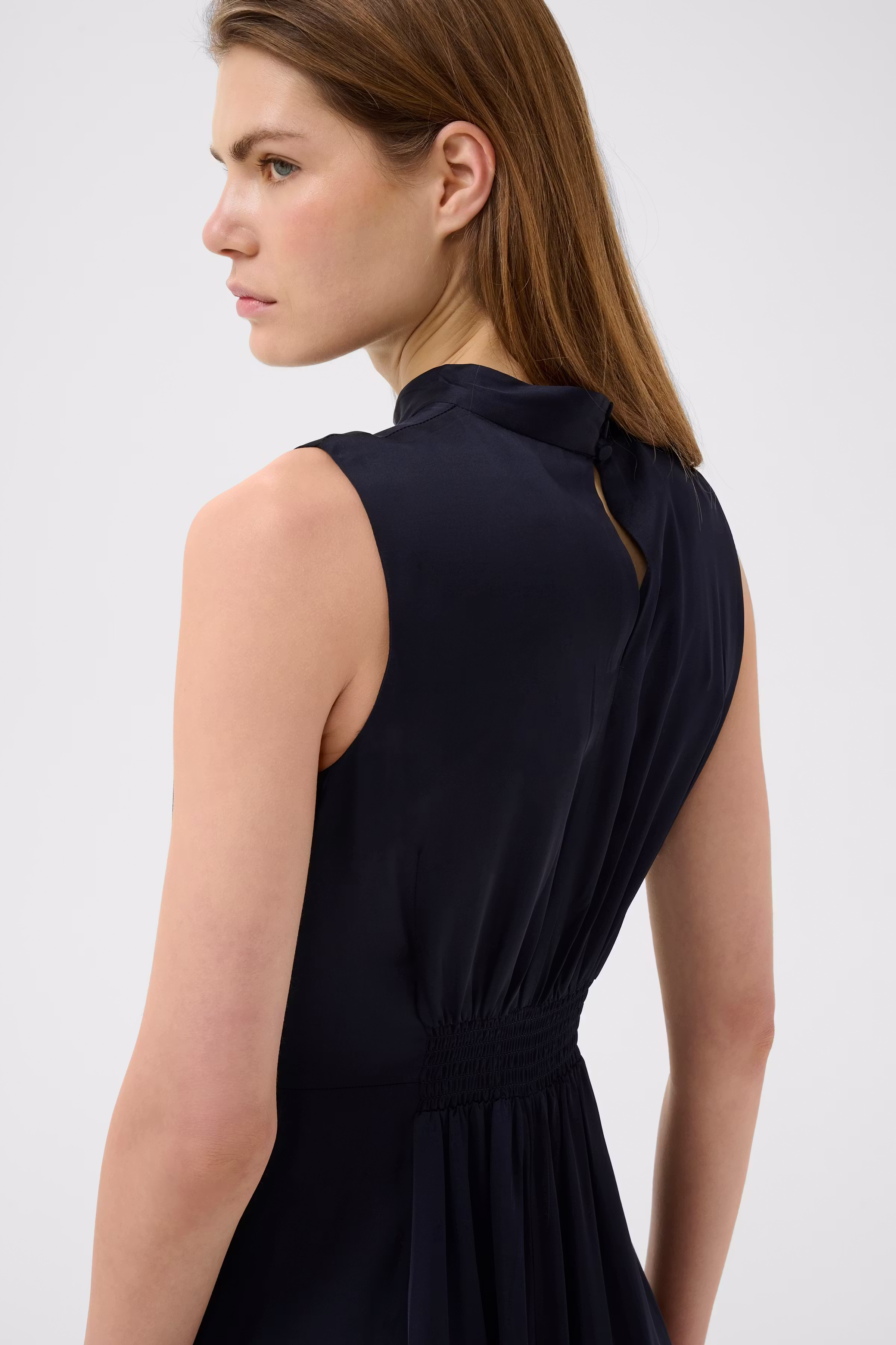 BallaIW Dress LOOKBOOK DETAIL 30111228-300005